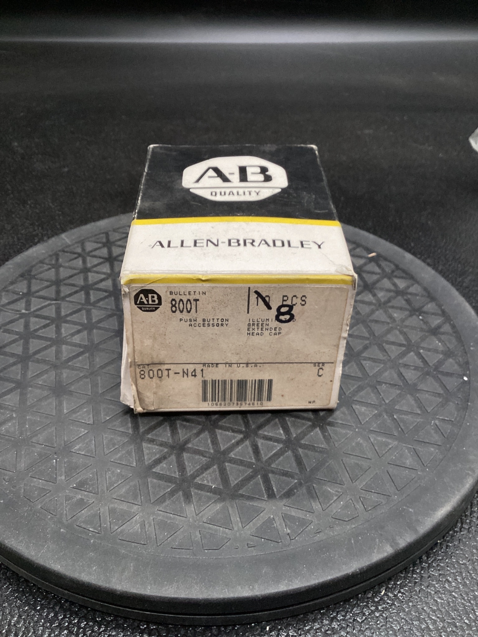 ALLEN BRADLEY 800T-N41 Extended Green Head Cap NEW (8 Pack) 2
