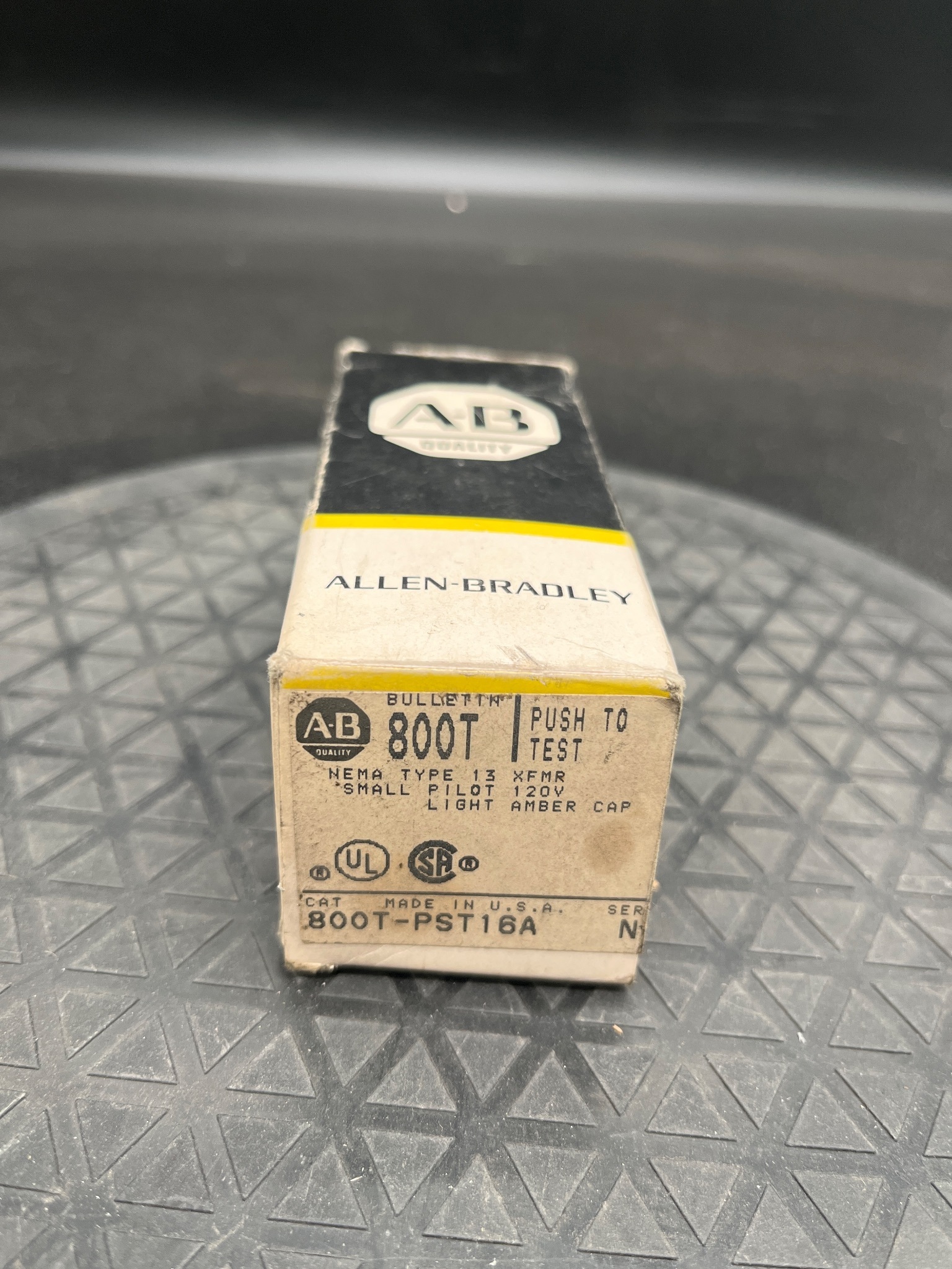 ALLEN BRADLEY 800T-PST16A Push-to-Test Pilot Light NEW 2