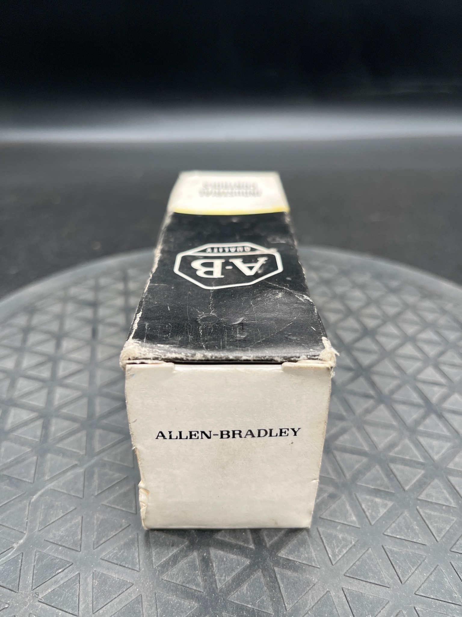 ALLEN BRADLEY 802T-DP Limit Switch NEW 2