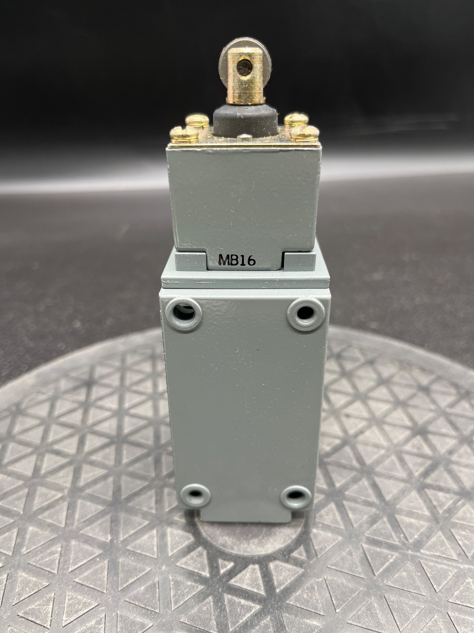 ALLEN BRADLEY 802T-DP Limit Switch NEW 7