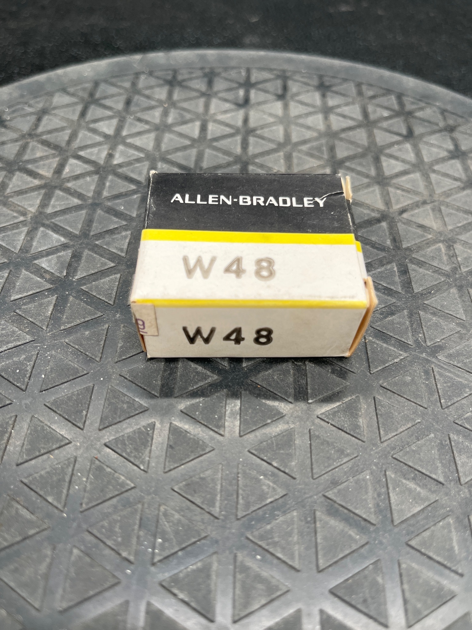 ALLEN BRADLEY W48 Heater Element NEW 0