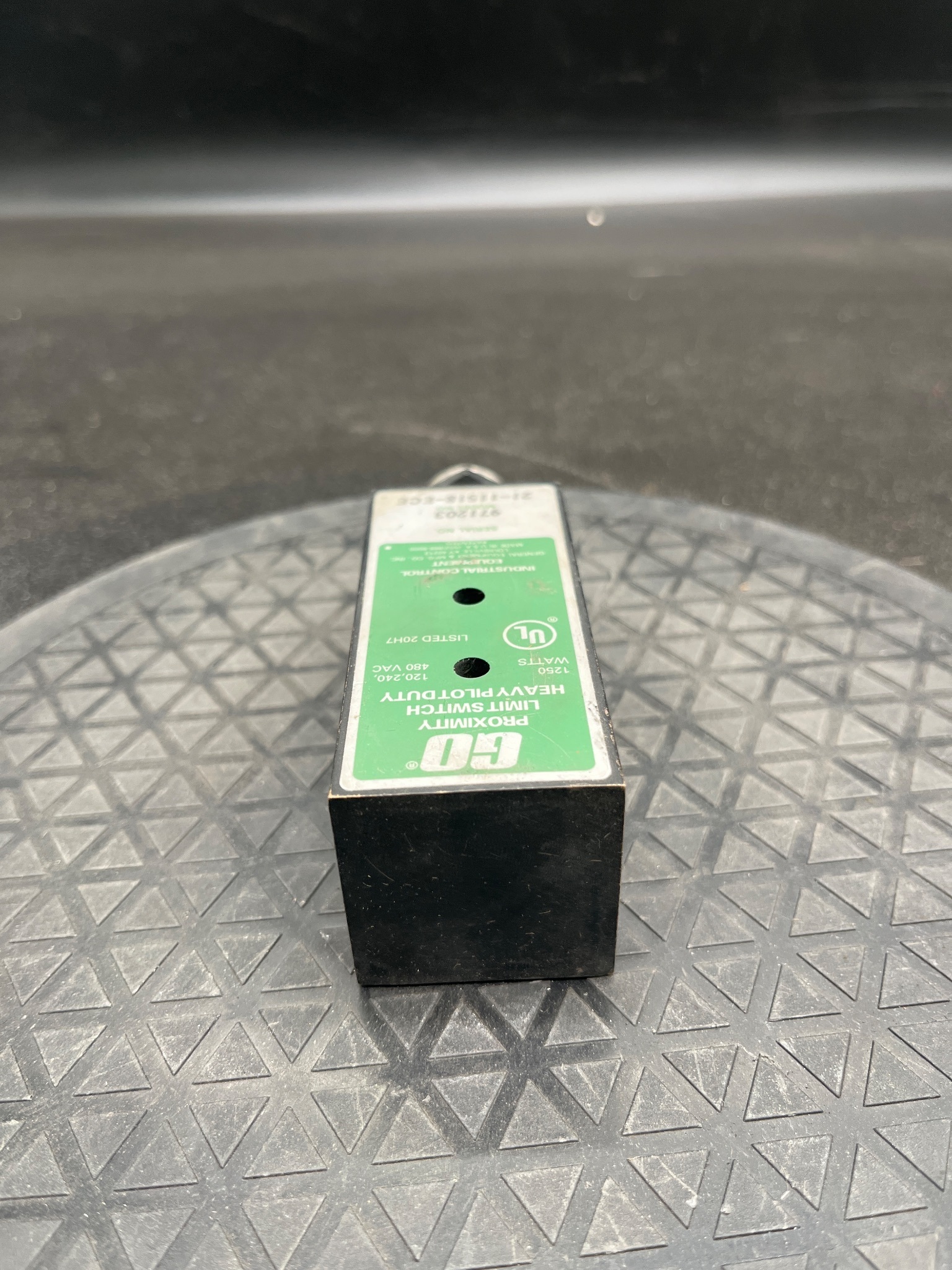 TOPWORX GO Switch 21-11518-ECE Proximity Limit Switch USED 2