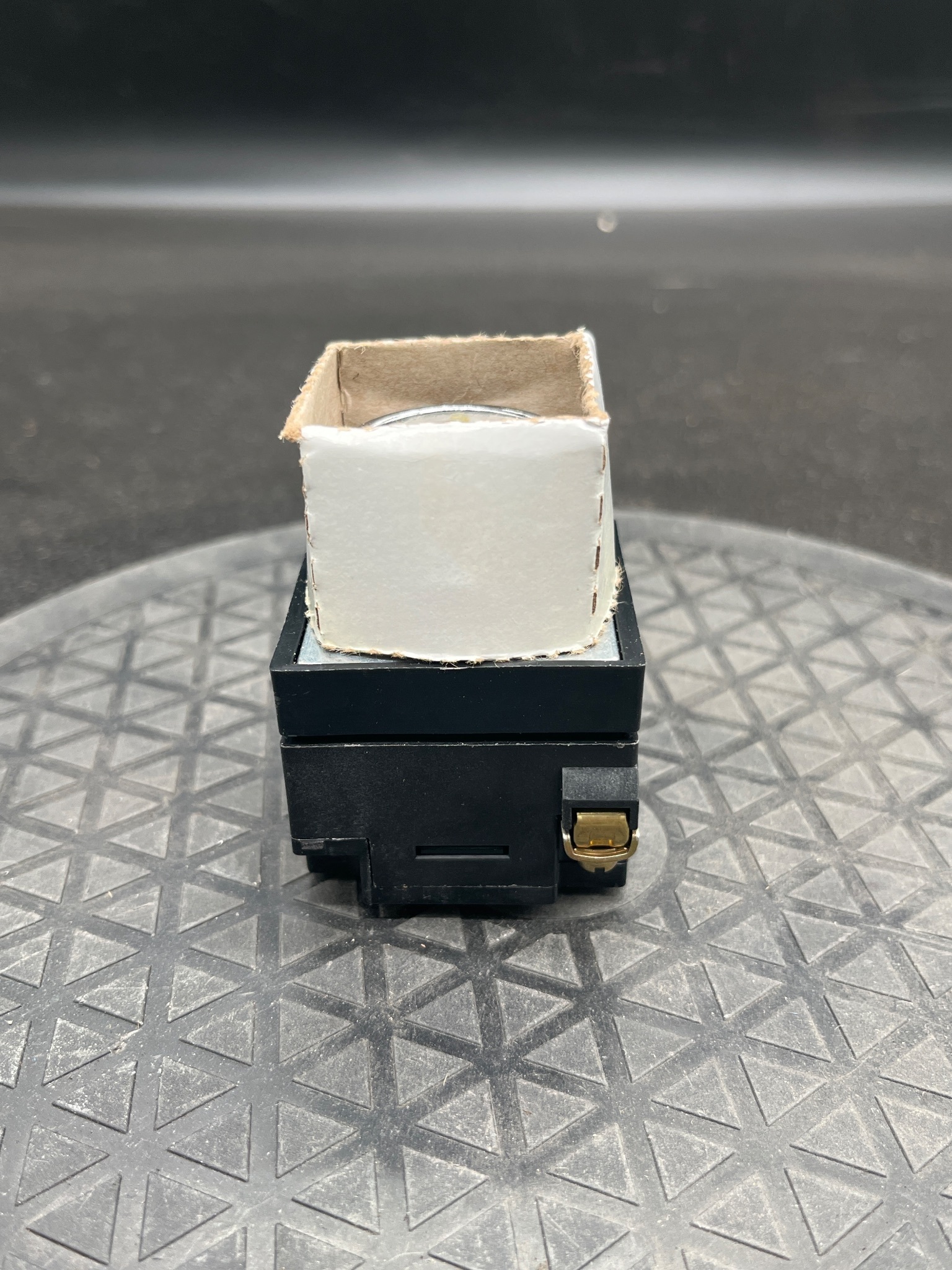 GENERAL ELECTRIC CR104PBT00A5C2 Heavy Duty Pushbutton NEW 7