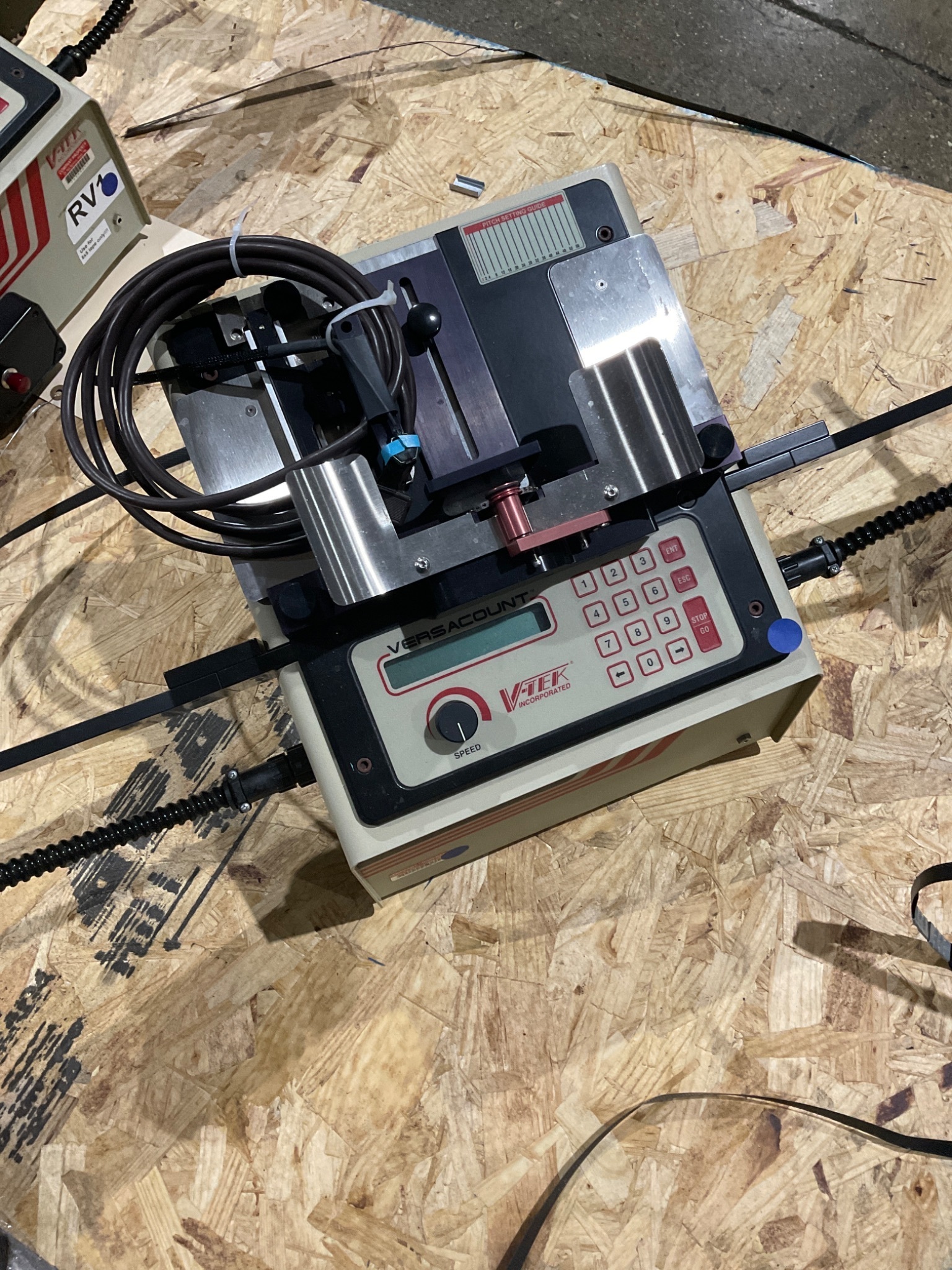V-TEK VersaCount II+ Component Counter USED 5