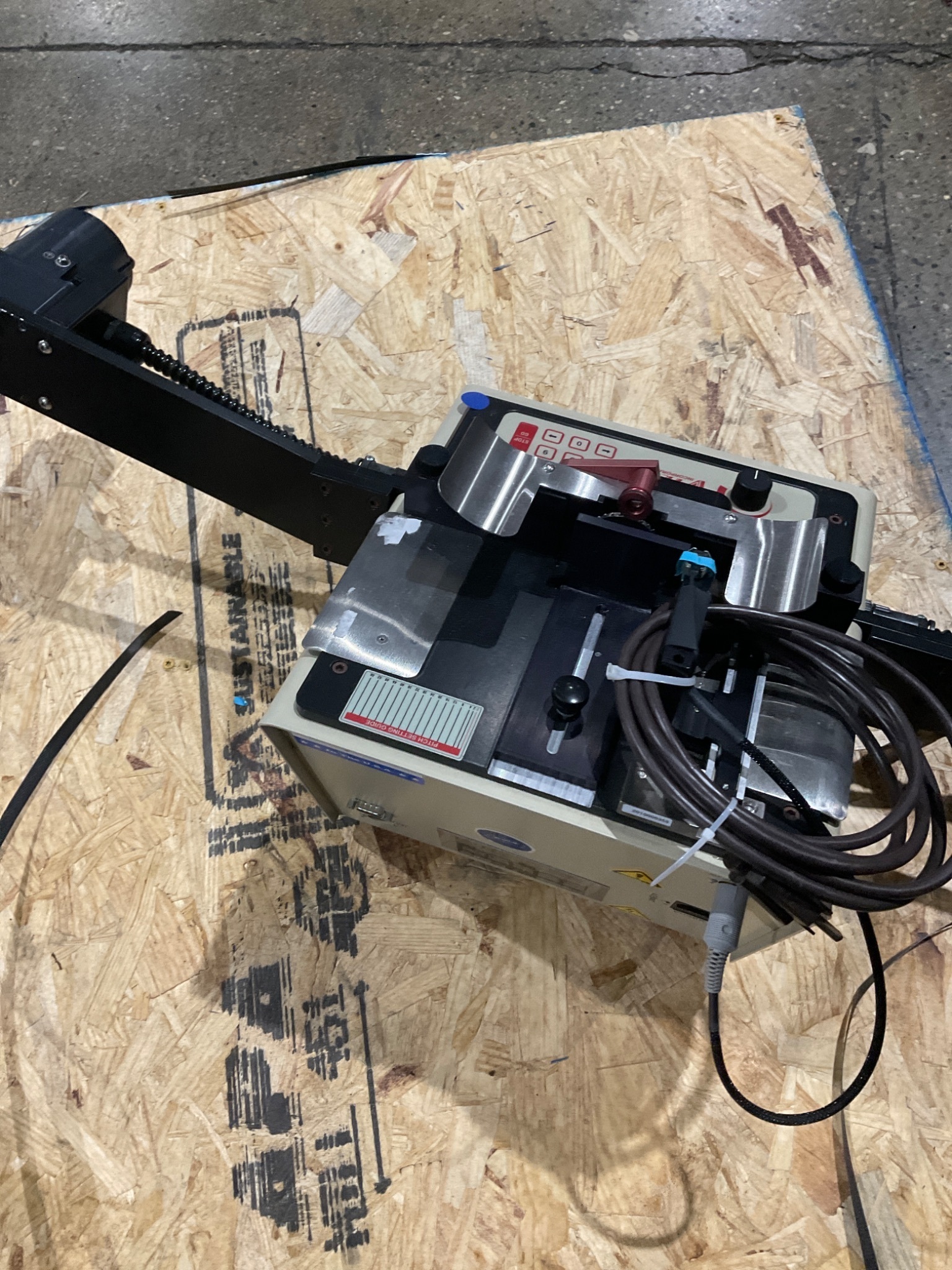 V-TEK VersaCount II+ Component Counter USED 7