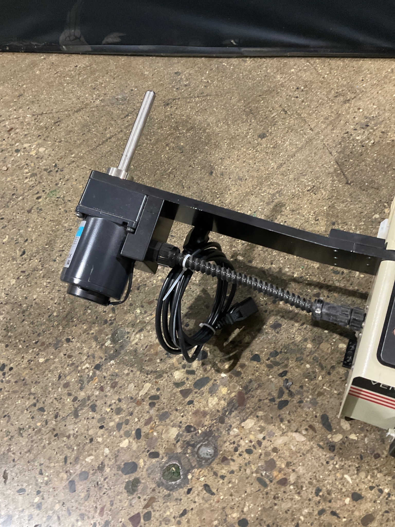 V-TEK VersaCount II+ Component Counter USED 3