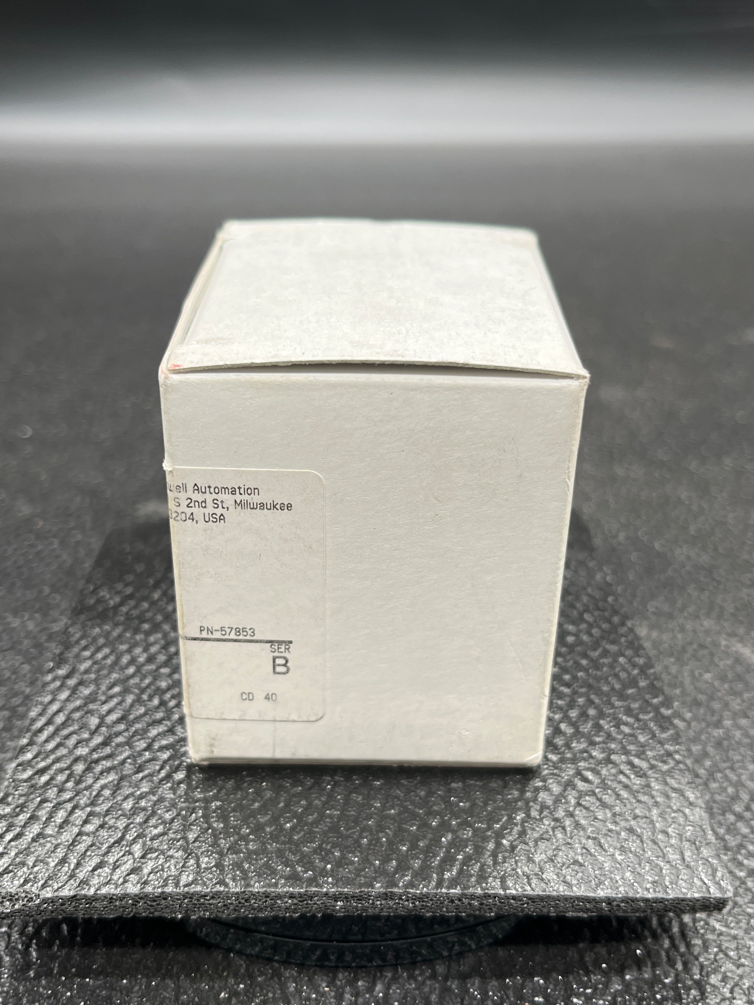 ALLEN BRADLEY 700-K22Z-DJ Control Relay Aux Contact 2NO 2NC NEW 1