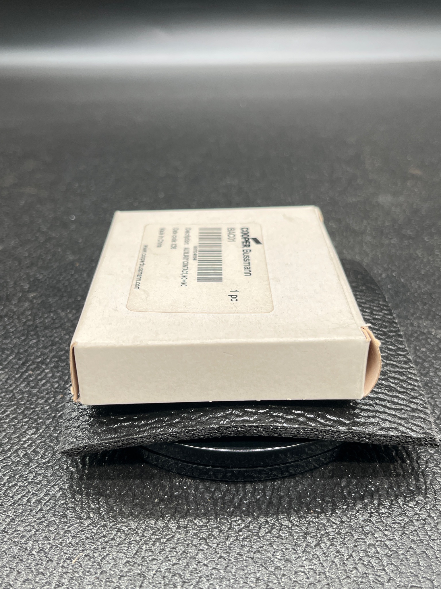 COOPER BUSSMANN BAC01 Auxiliary Contact NO + NC NEW 1