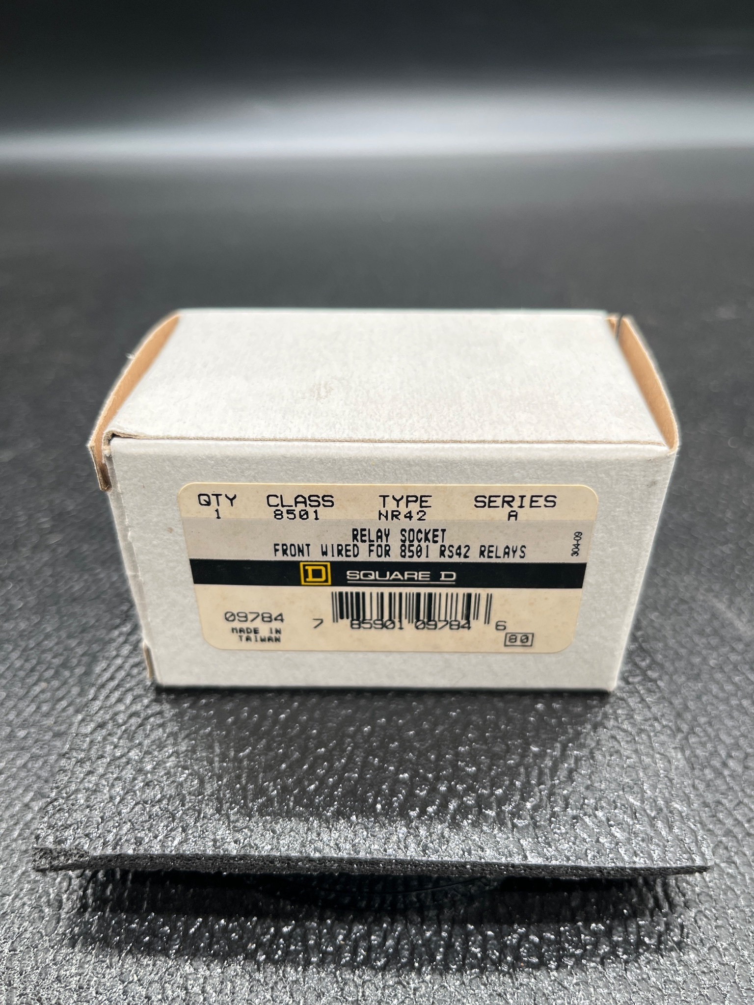 SQUARE D 8501NR42 Relay Socket Front Wired for 8501 RS42 Relays NEW 0