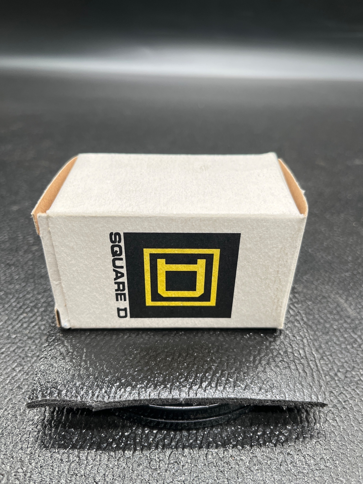 SQUARE D 8501NR42 Relay Socket Front Wired for 8501 RS42 Relays NEW 2