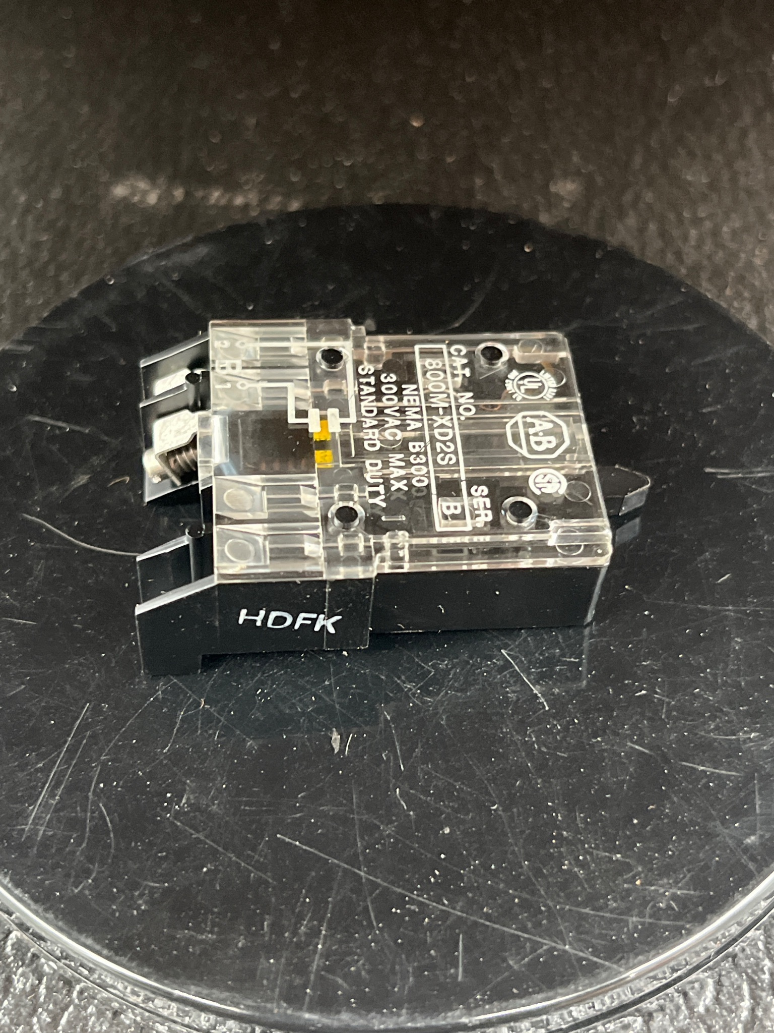 ALLEN BRADLEY 800M-XD2S Contact Block 1 N.C. Contact NEW 6