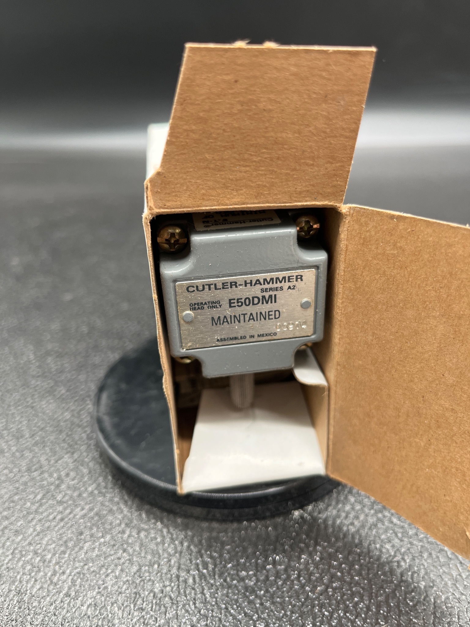 CUTLER-HAMMER E50SB Limit Switch NEW 5