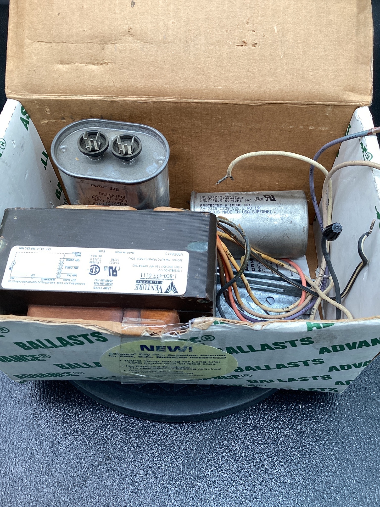 VENTURE V90D6413 Metal Halide Ballast 400W USED 4