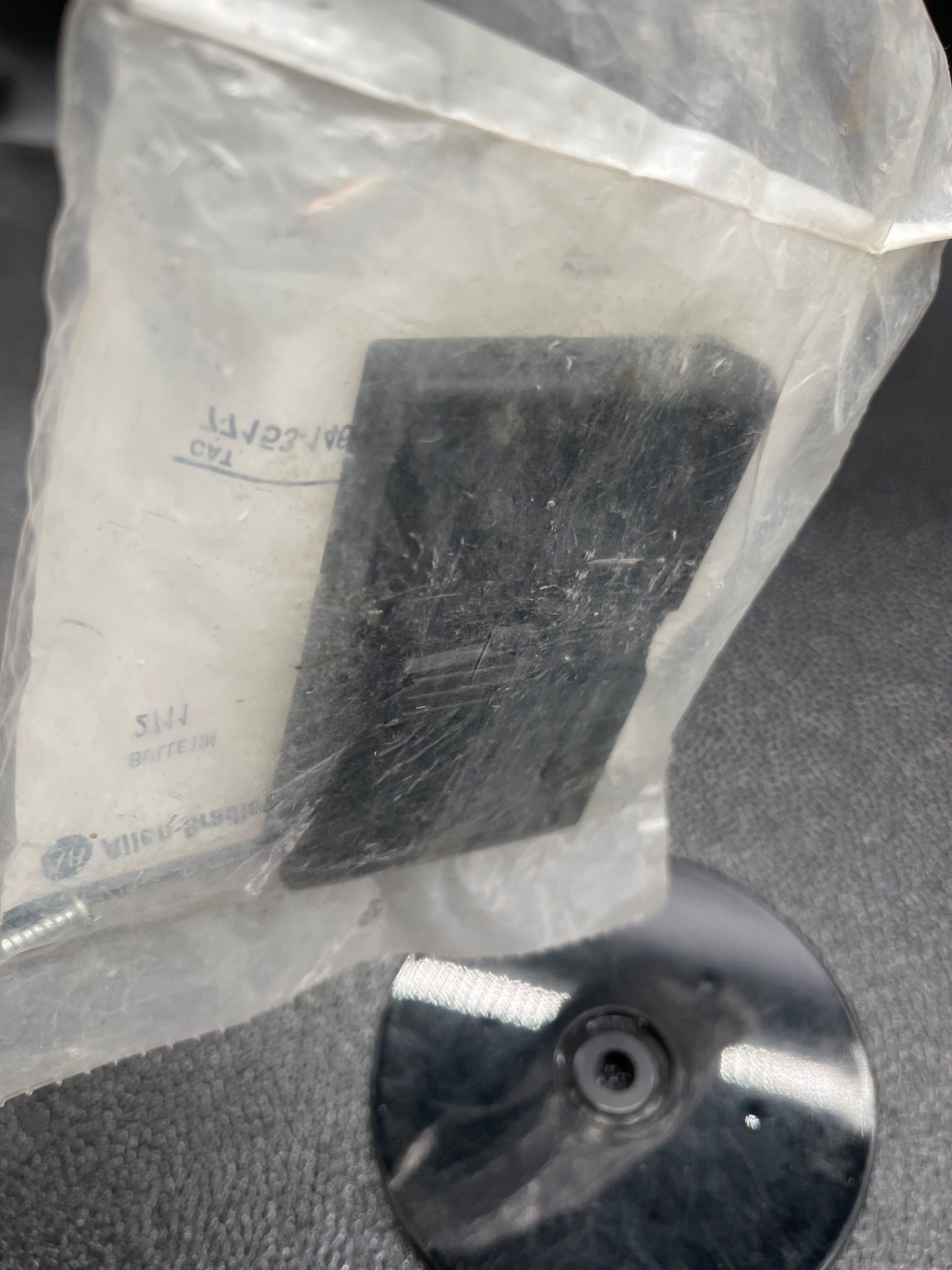 ALLEN BRADLEY 77153-146-54 300/600T Memory Card Retainer Kit NEW 2