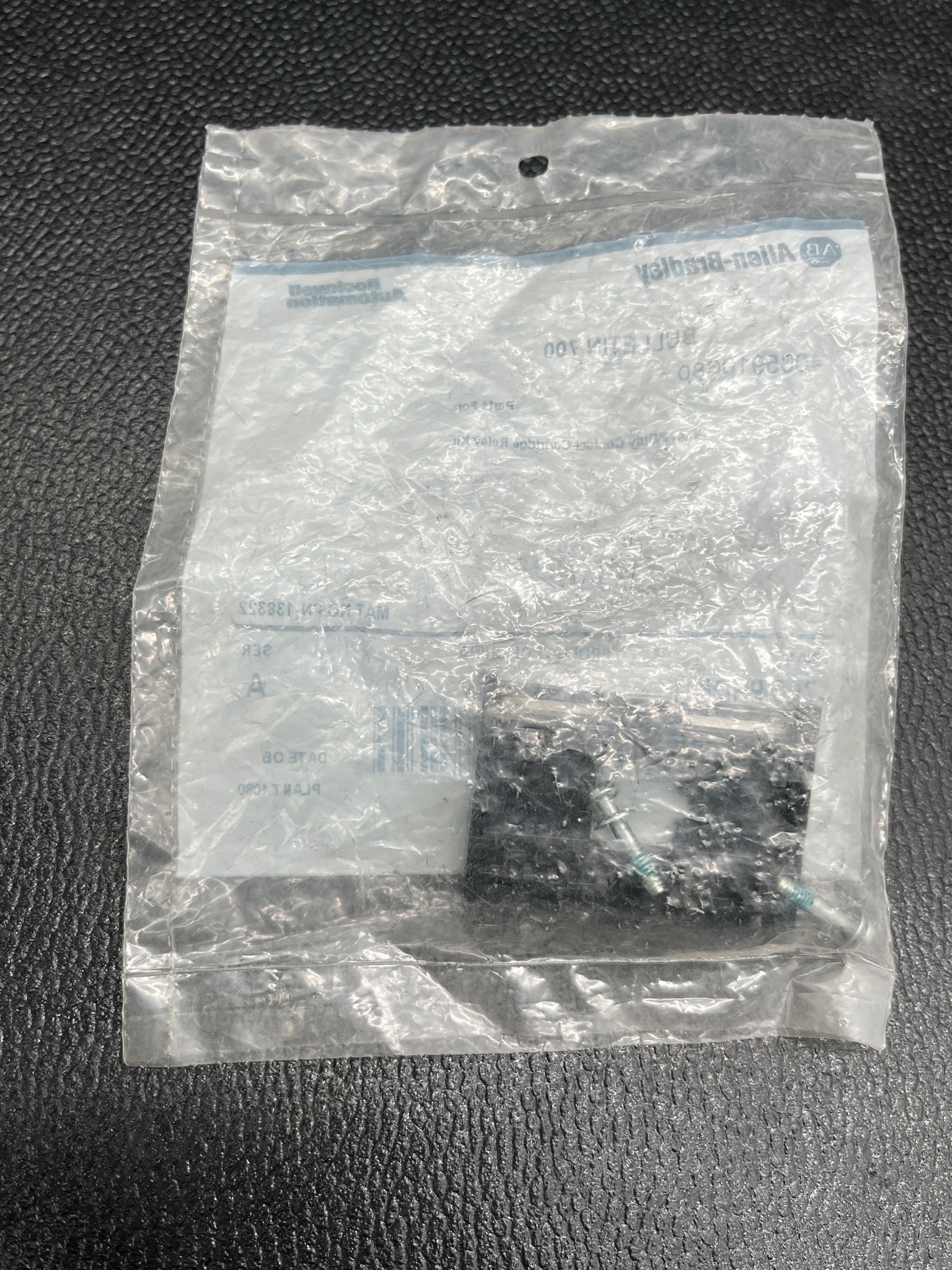 ALLEN BRADLEY 700-PHDKIT Contact Relay Kit NEW 1