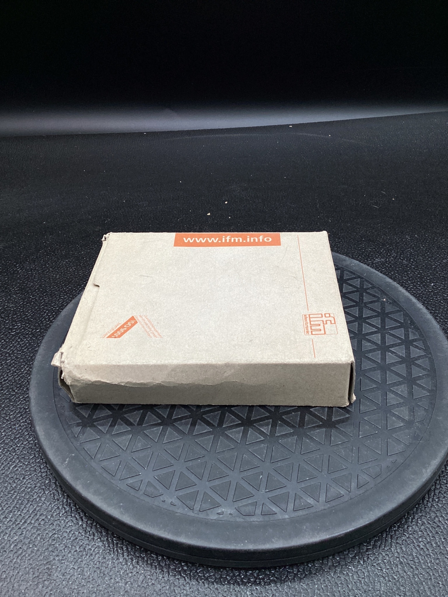 IFM KI0203 Capacitive Proximity Sensor 20–250V NEW 5
