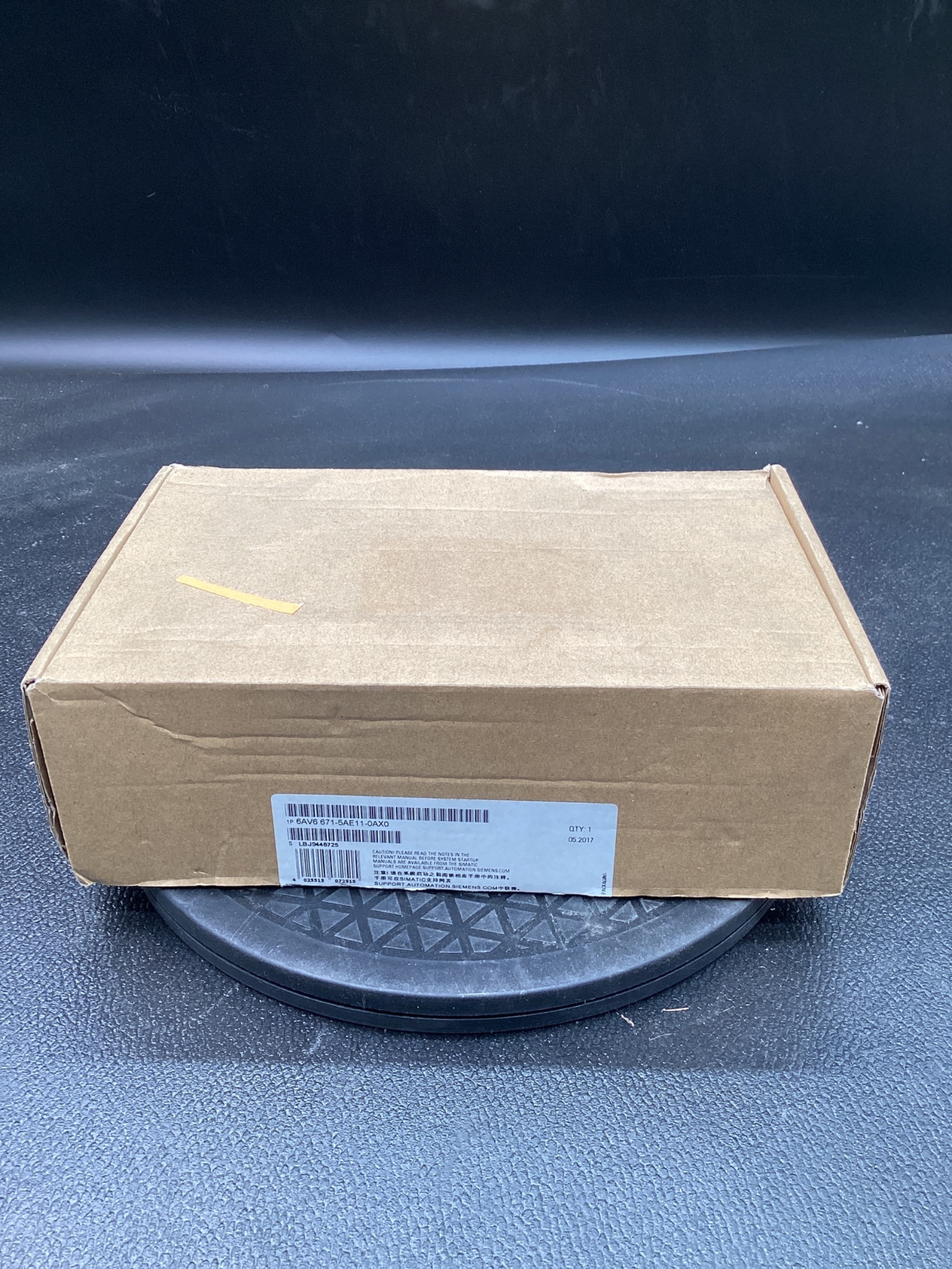 SIEMENS 6AV6 671-5AE11-0AX0 Terminal Box PN Plus NEW 2