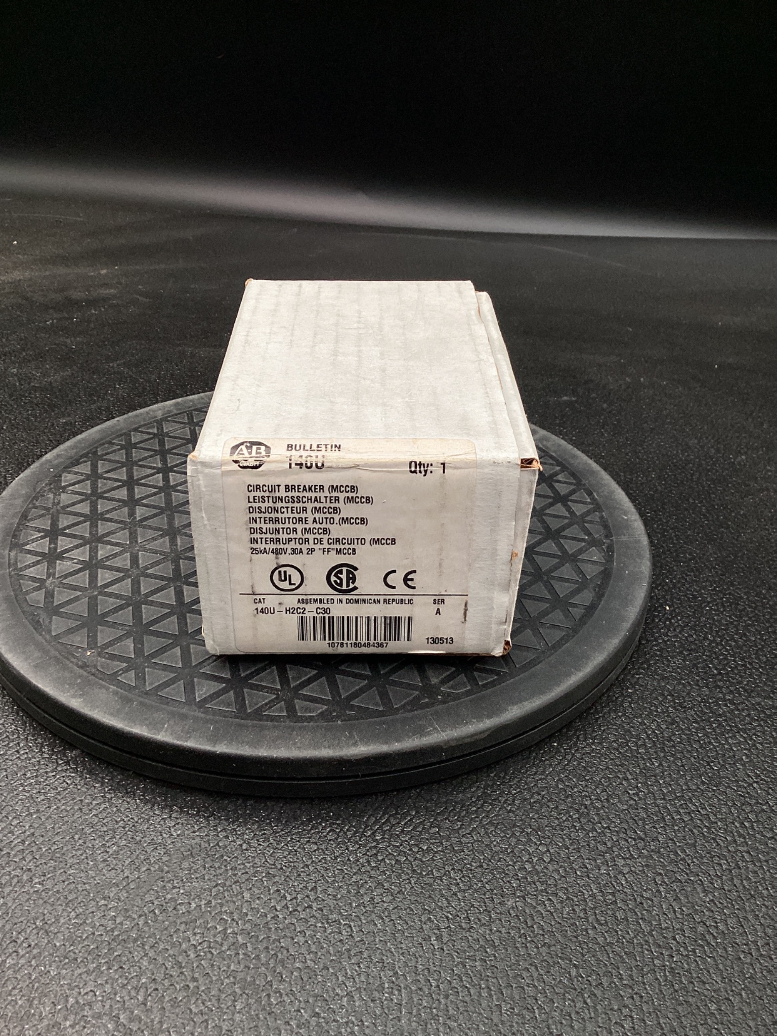 ALLEN BRADLEY 140U-H2C2-C30 Molded Case Circuit Breaker 30A NEW 0