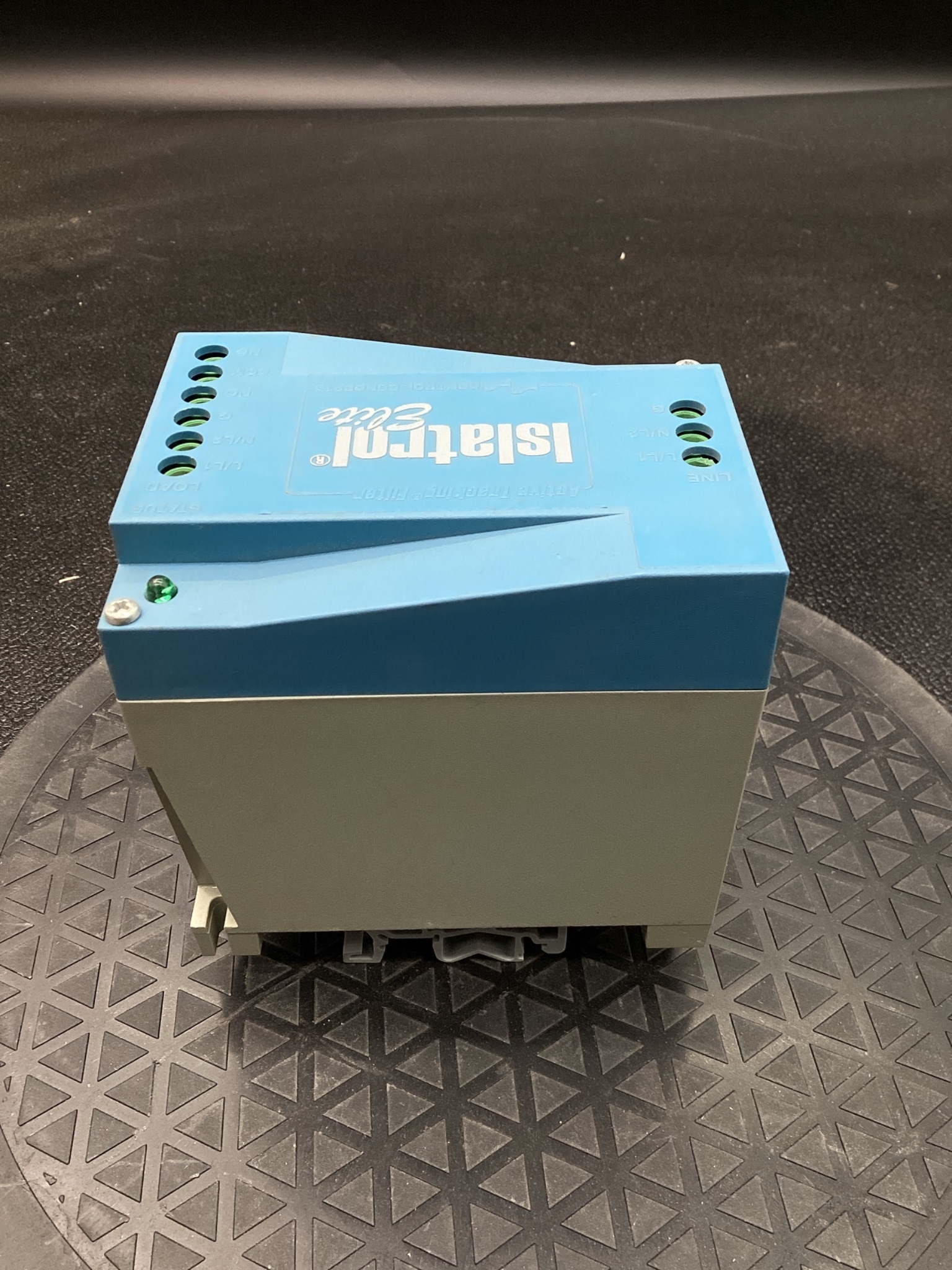 CONTROL CONCEPTS IE-110 Active Tracking Filter 120V 10A USED 2