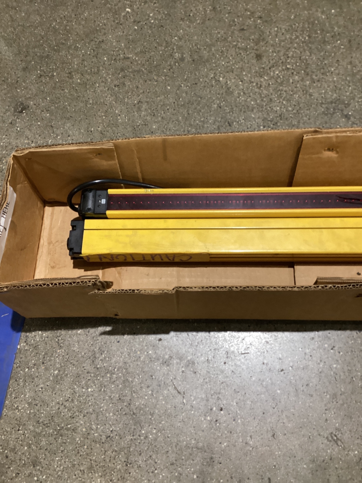 OMRON MS4800 Light Curtain Set PARTS ONLY 3