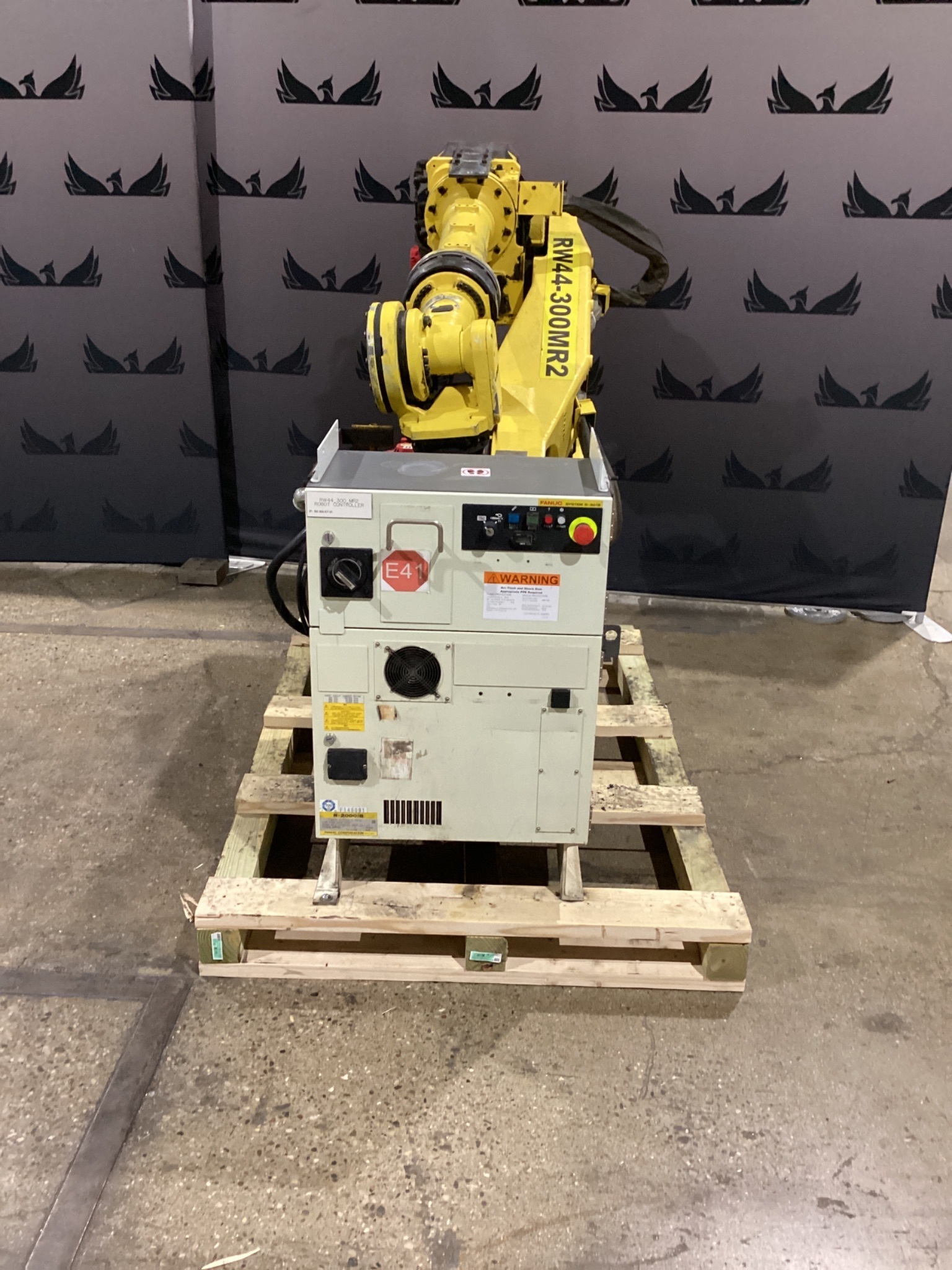 FANUC R-2000iB/210F Complete w/ R-30iB Controls USED 1