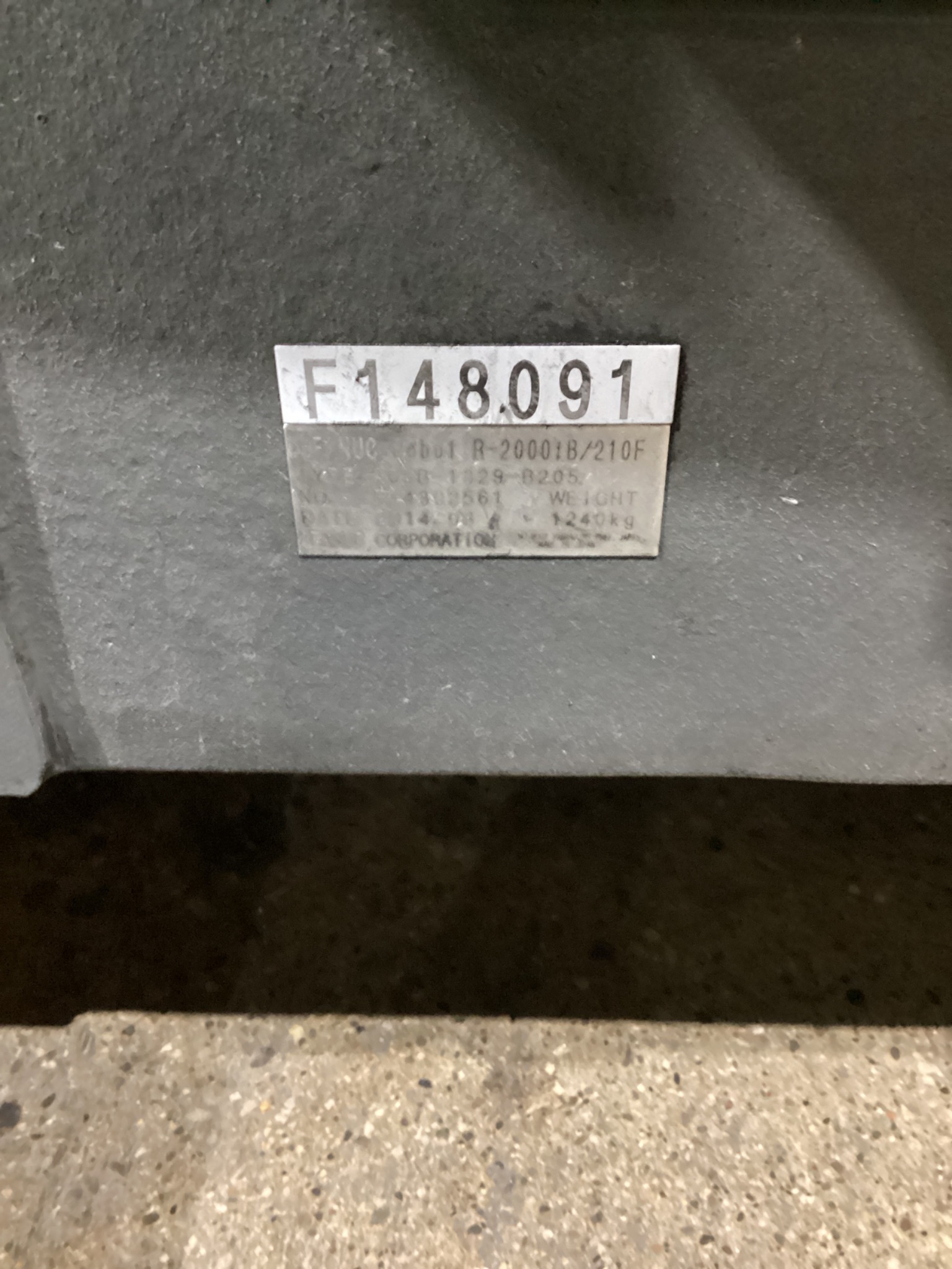 FANUC R-2000iB/210F Complete w/ R-30iB Controls USED 10