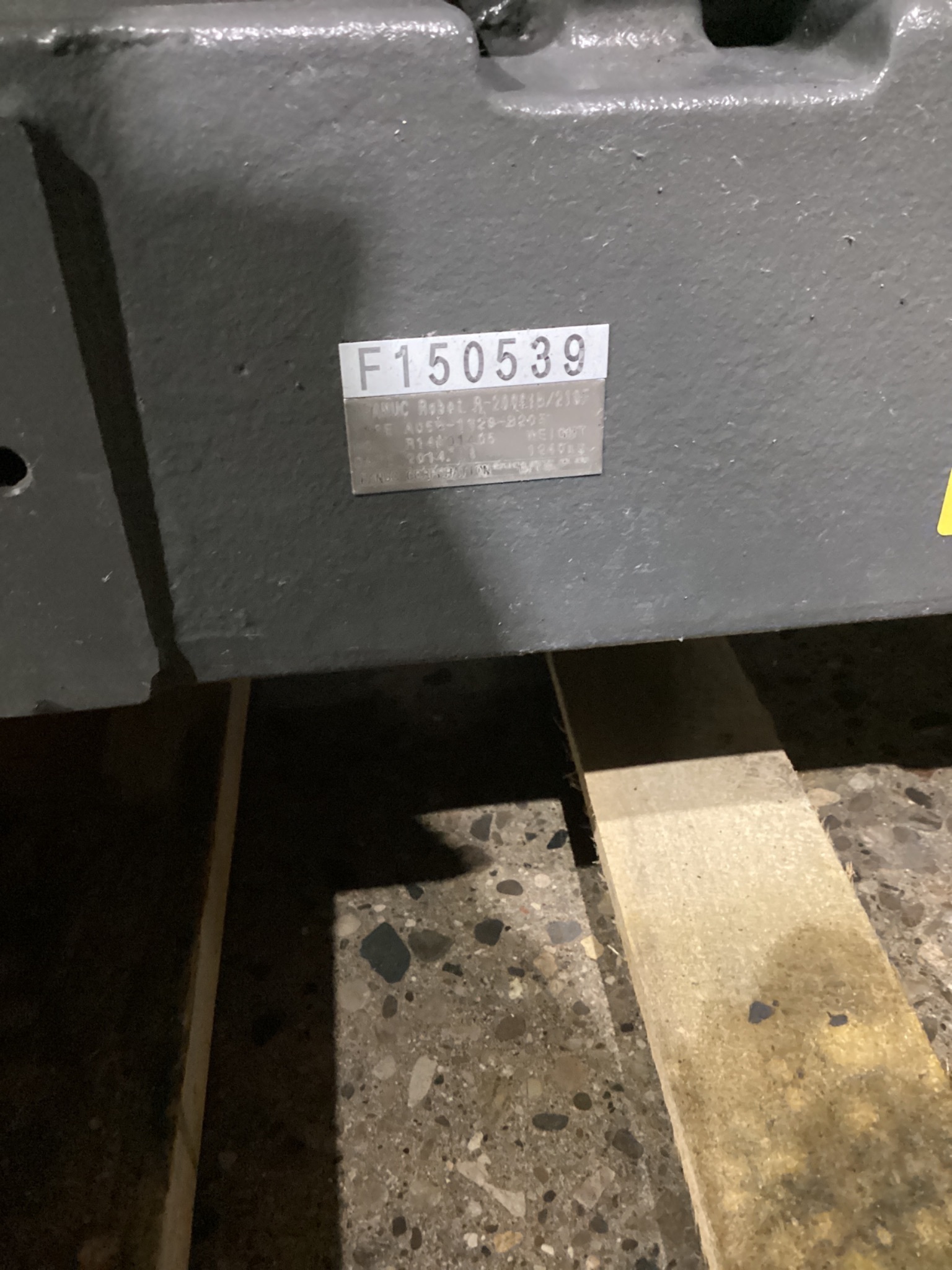 FANUC R-2000iB/210F Complete w/ R-30iB Controls USED 11