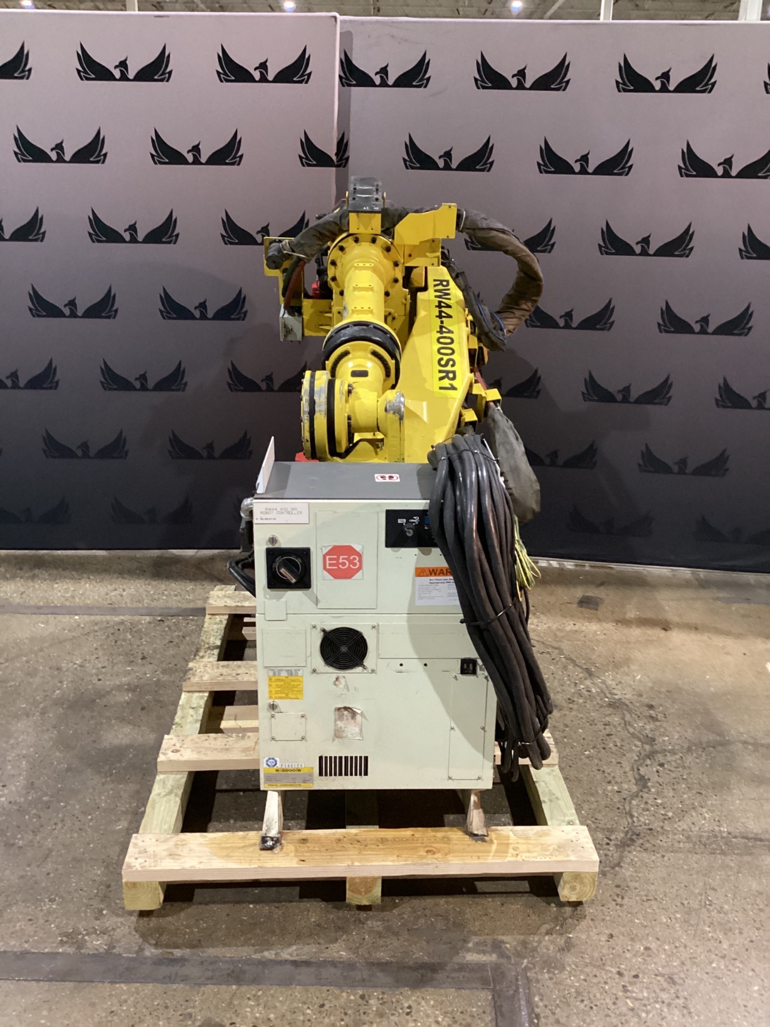 FANUC R-2000iB/210F Complete w/ R-30iB Controls USED 1