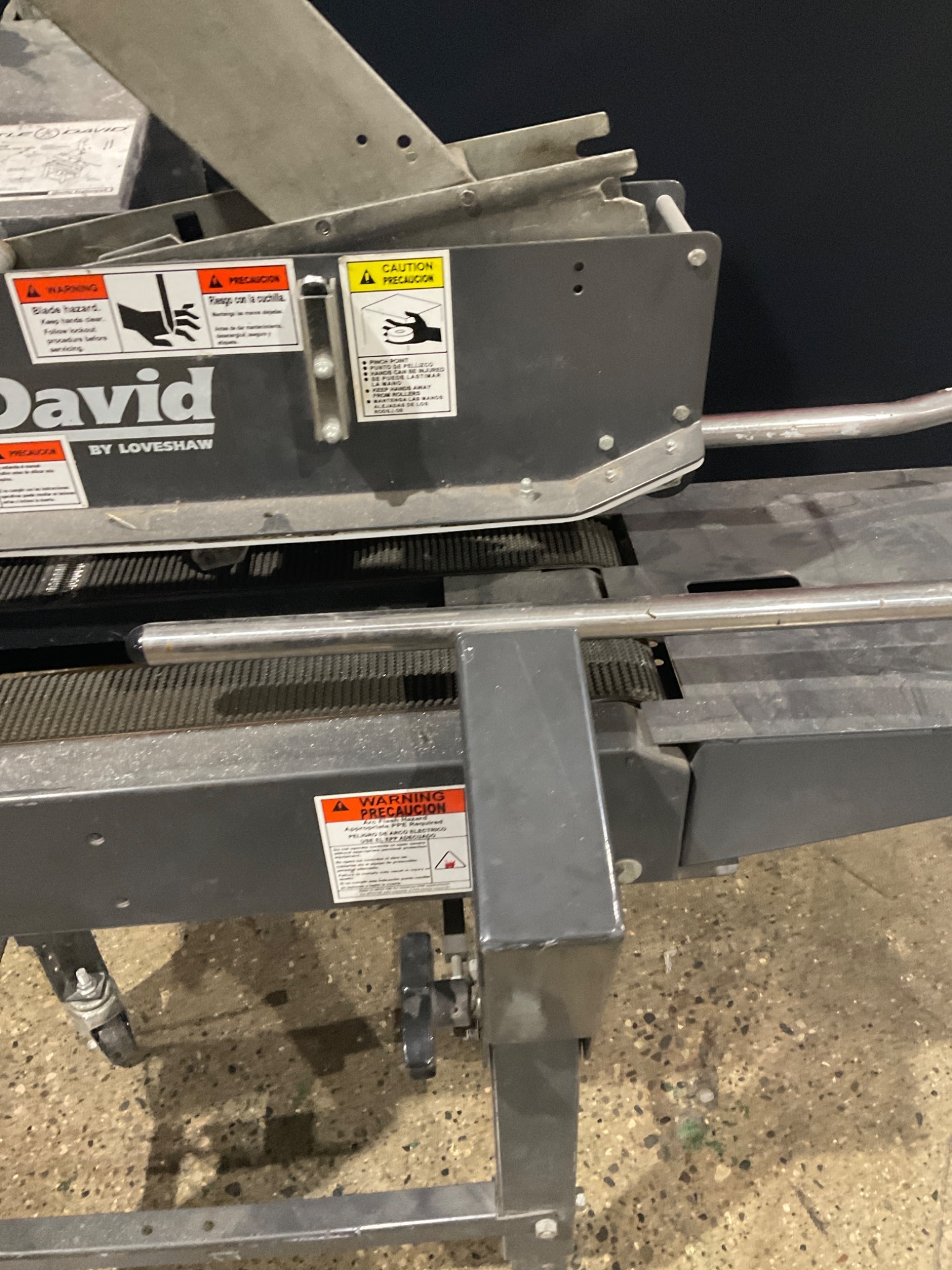 LOVESHAW LD7DM/60 LITTLE DAVID CASE SEALER USED 4