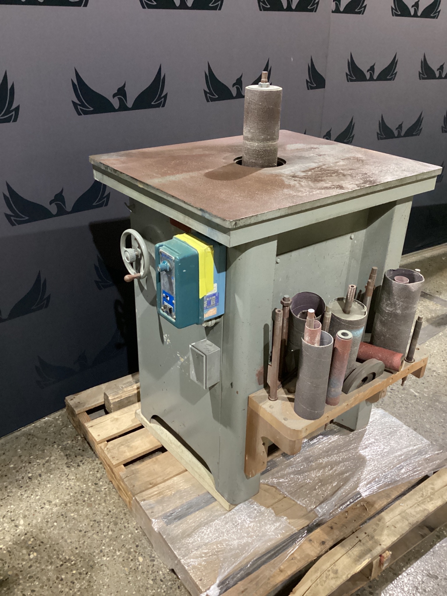 STATE T-5 BELT SANDER USED 1