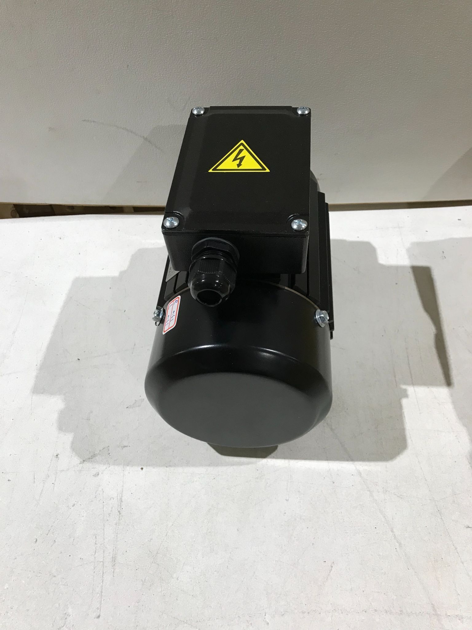 GONGJI M3T2044004ZHL INDUCTION MOTOR NEW NO BOX 1