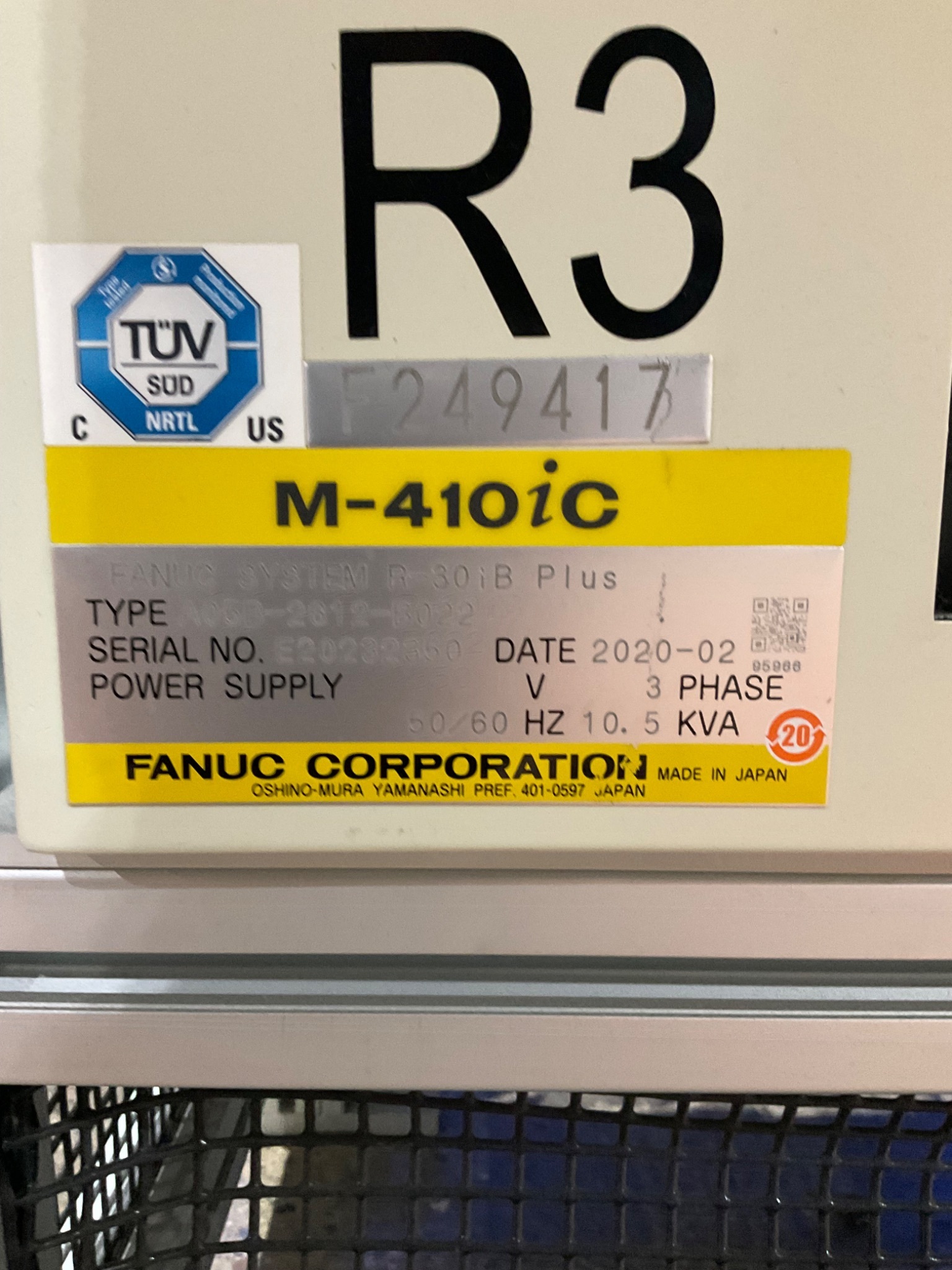 FANUC M-410IC/185 ROBOT W R-30IB PLUS CONTROLLER USED 3