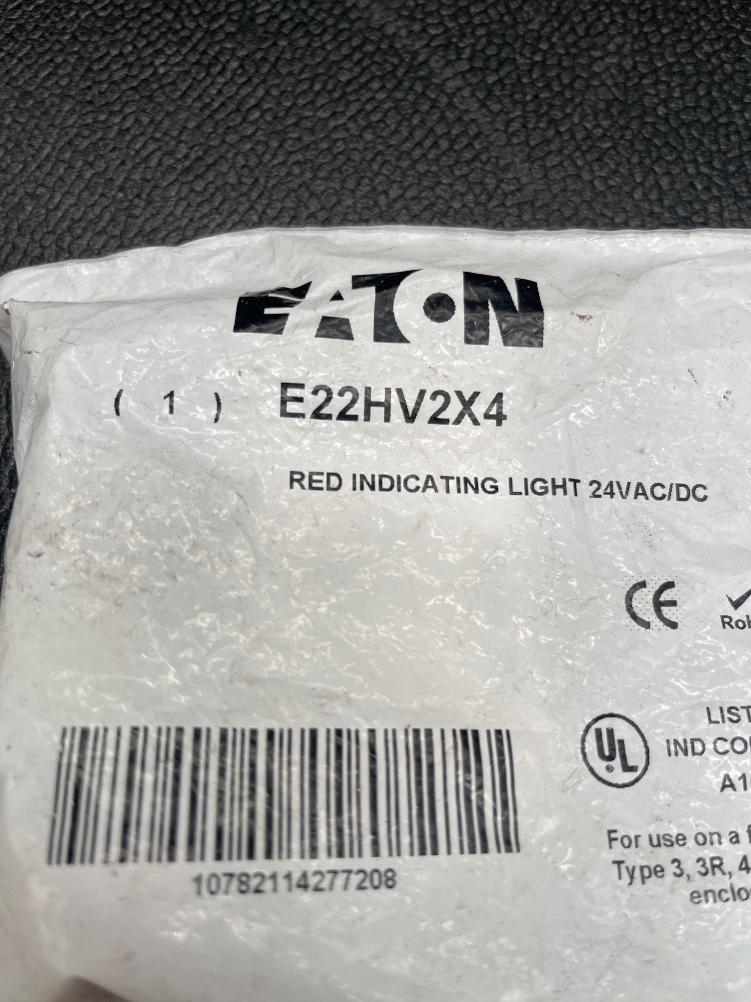 EATON E22HV2X4 Red Indicating Light NEW 1
