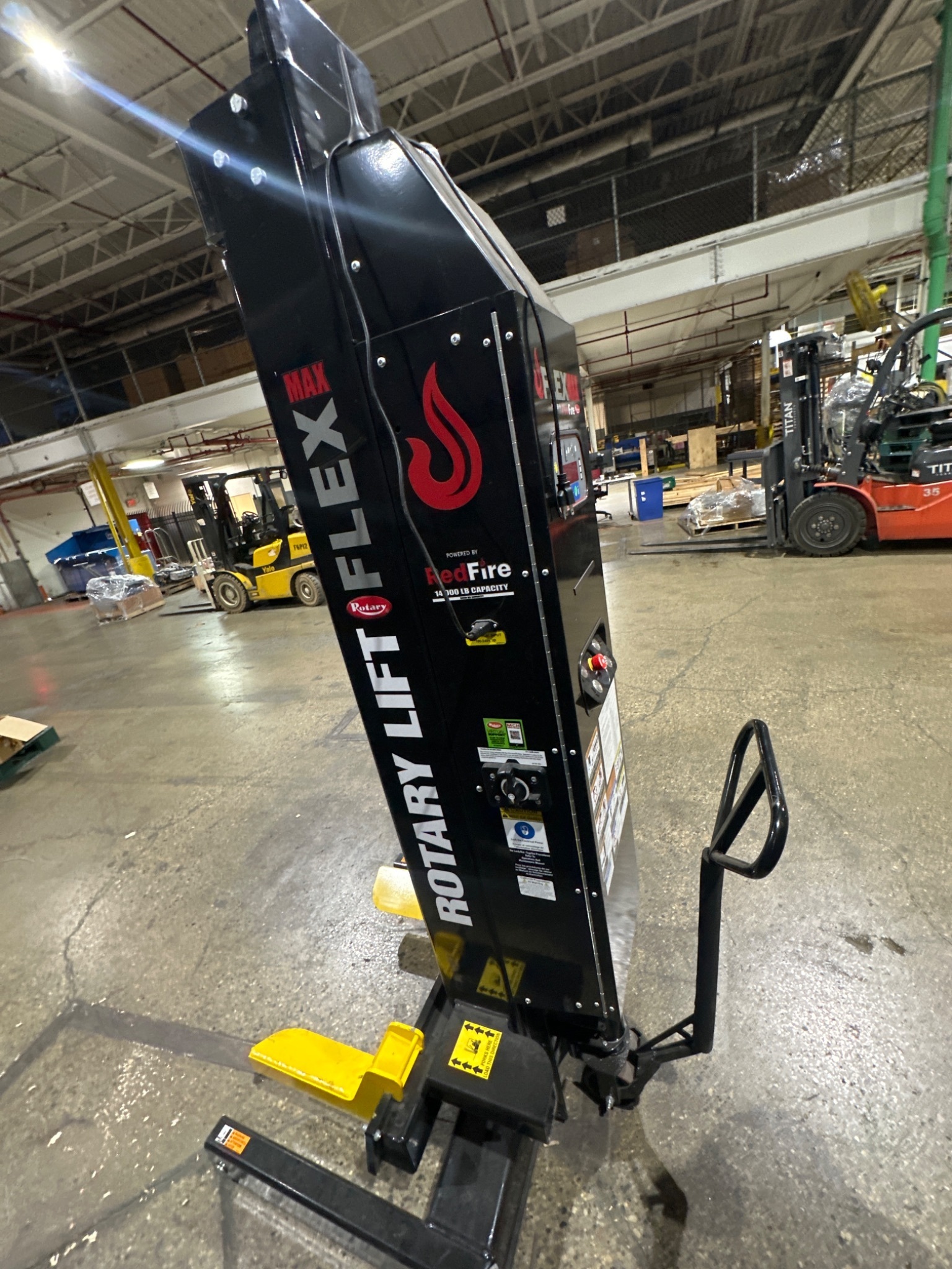 ROTARY MCHM414U100 FLEX MAX VEHICLE LIFT 14000 LB CAPACITY USED 4