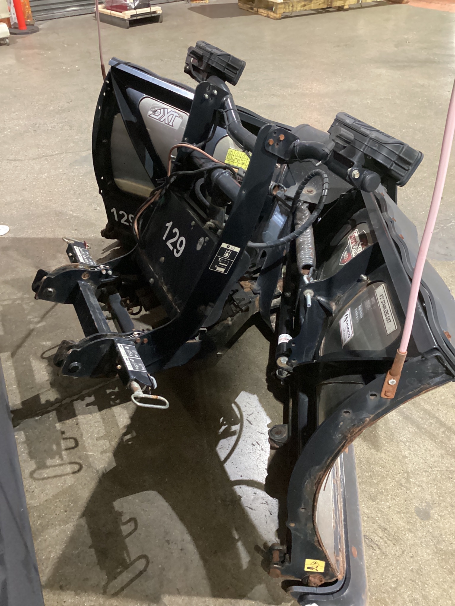 BOSS 8'2" Stainless DXT Snow Plow USED 4