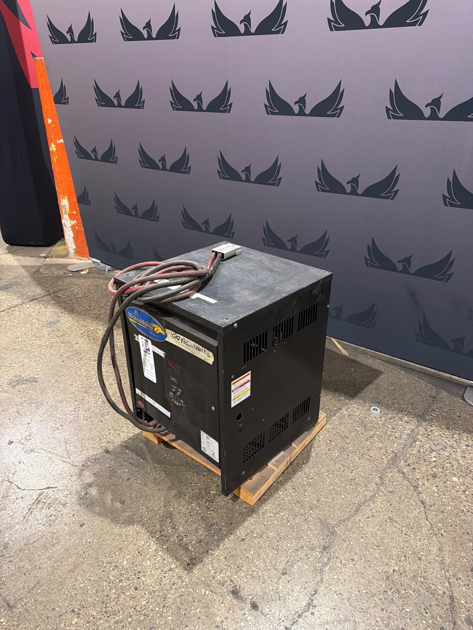 APPLIED ENERGY 18R0750E3D 36V 750AH Battery Charger USED 2