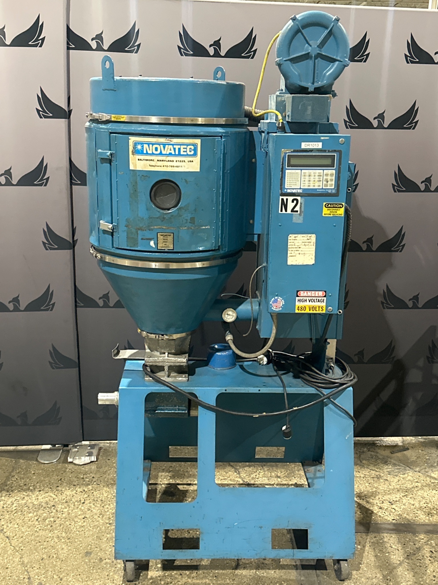 NOVATEC MDM-50 Desiccant Dryer w/ 200lb Hopper USED 0