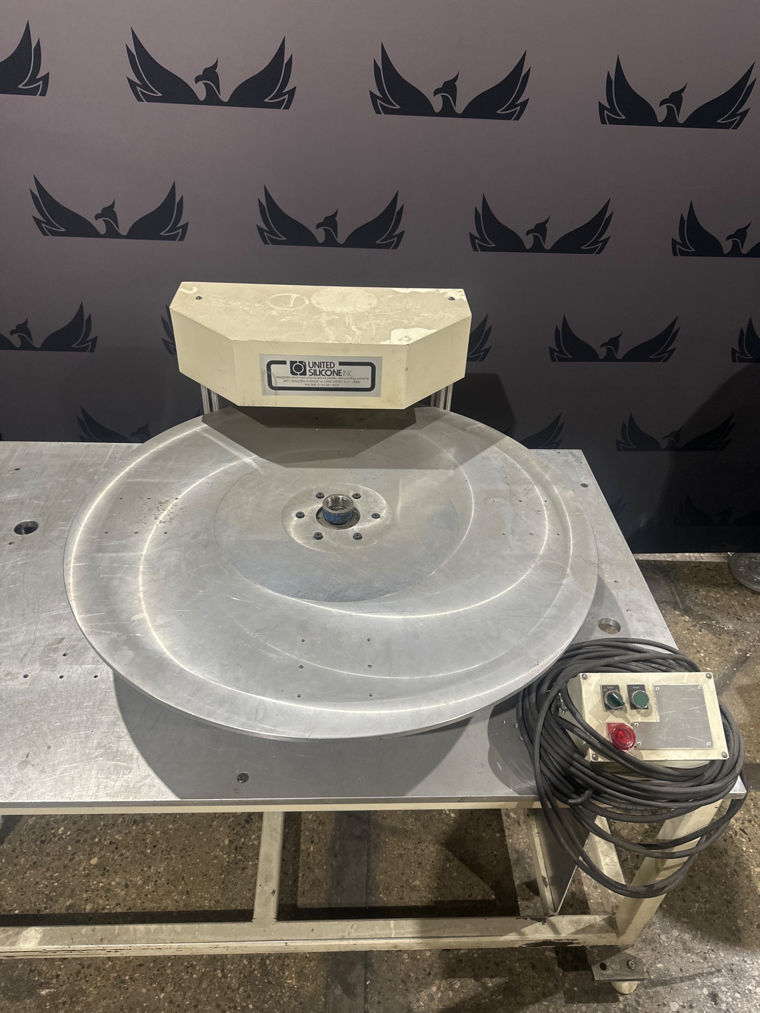 UNITED SILICONE CAMCO 601RDM4H24-330 Rotary Table USED 4