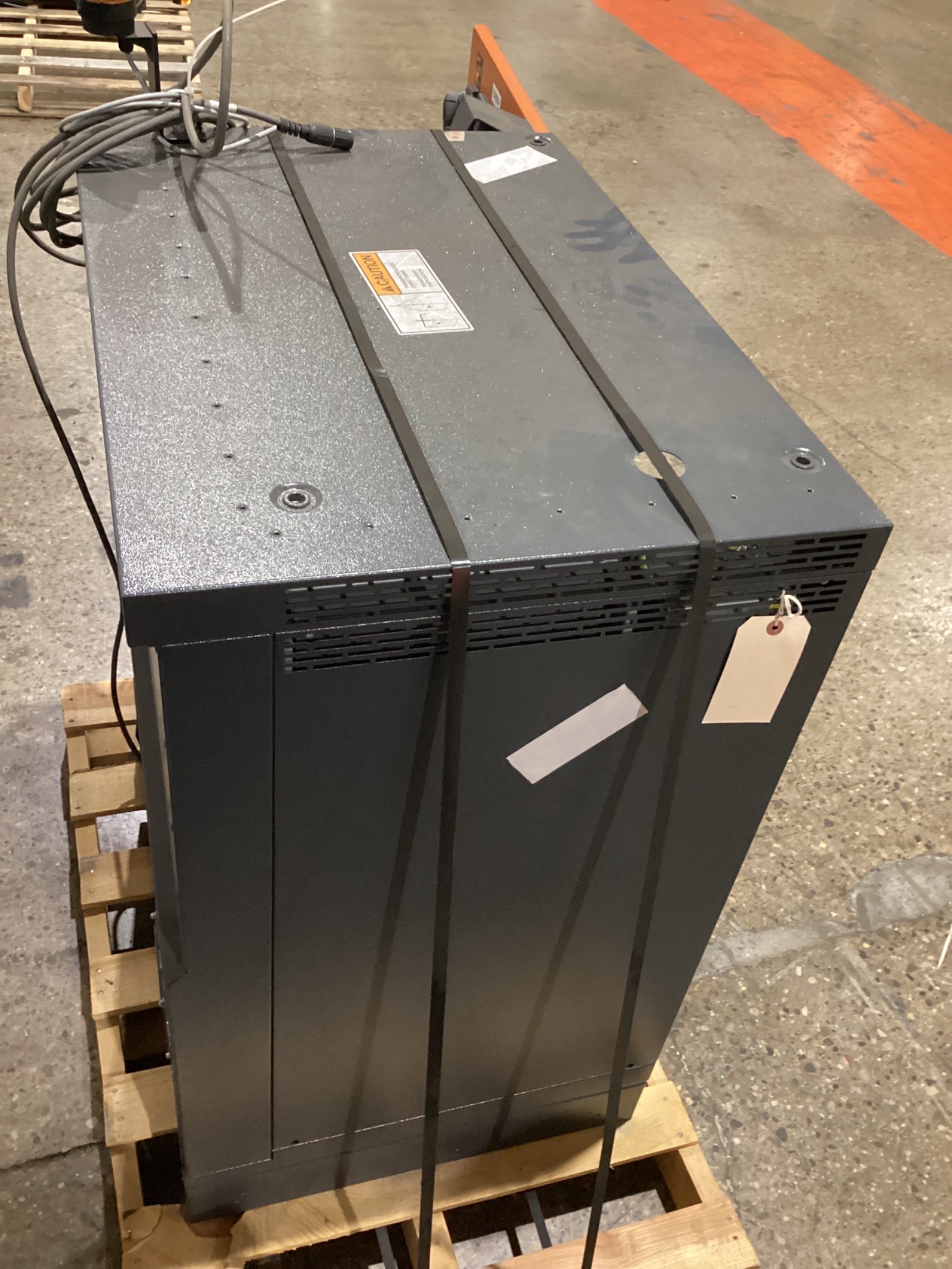 KUKA KR 120 R3900 ULTRA K/FLR ROBOT W/ KR C4 CONTROLLER 6-AXIS 120KG 3900MM USED 9