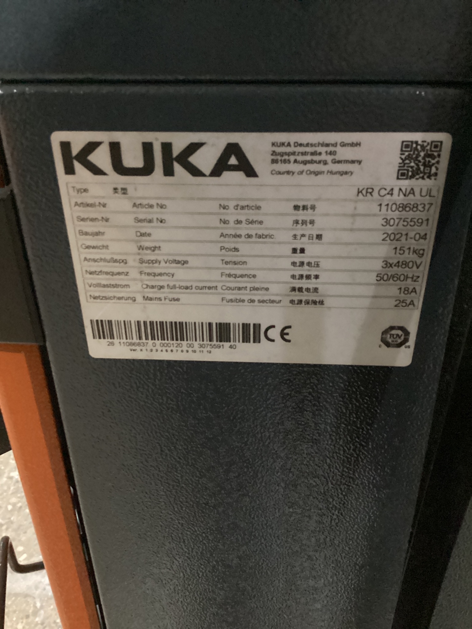 KUKA KR 120 R3900 ULTRA K/FLR ROBOT W/ KR C4 CONTROLLER 6-AXIS 120KG 3900MM USED 12