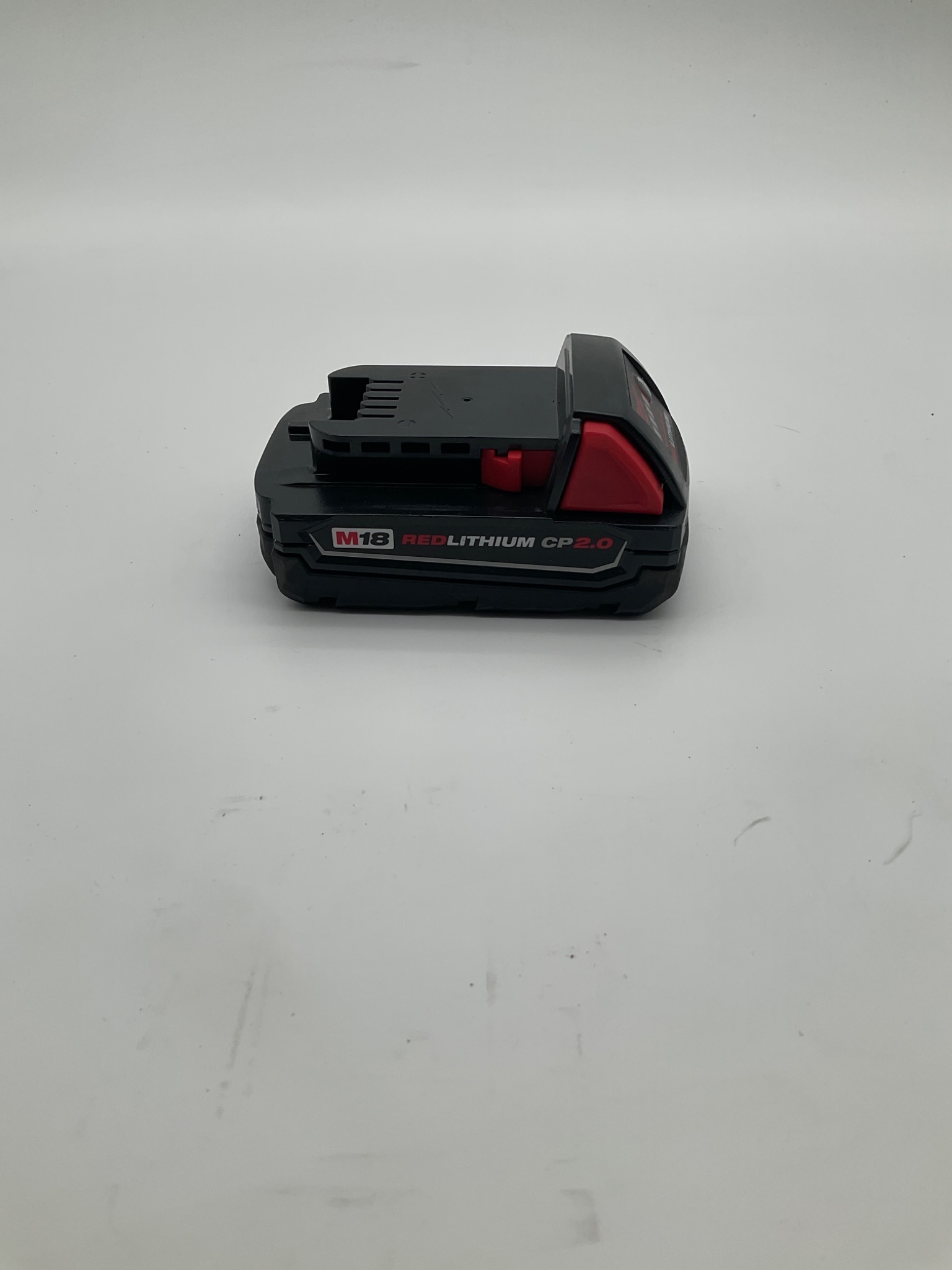 MILWAUKEE M18 REDLITHIUM CP 2.0 BATTERY USED 2