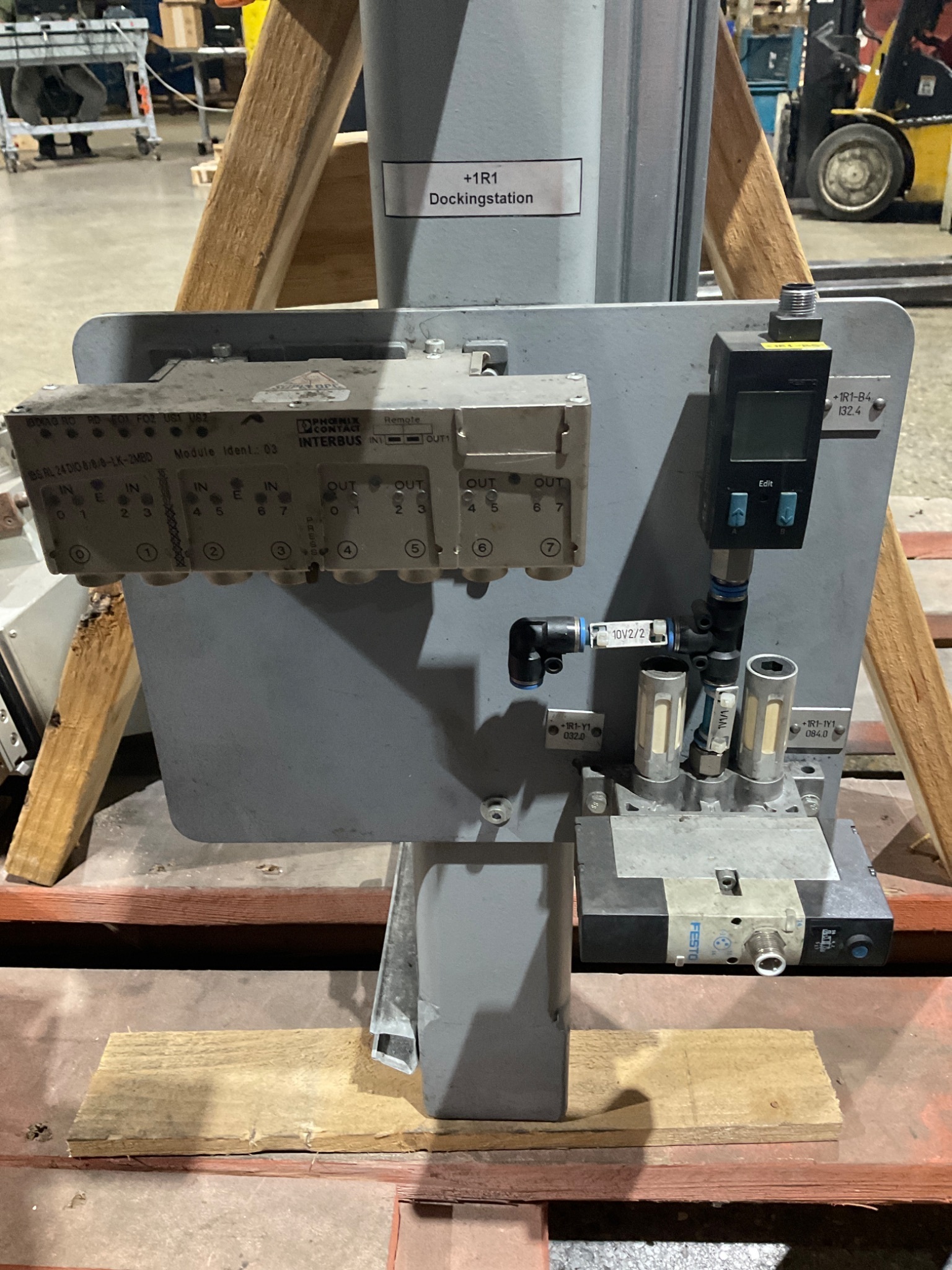 Quick-Change Docking Station Assembly PARTS ONLY 4
