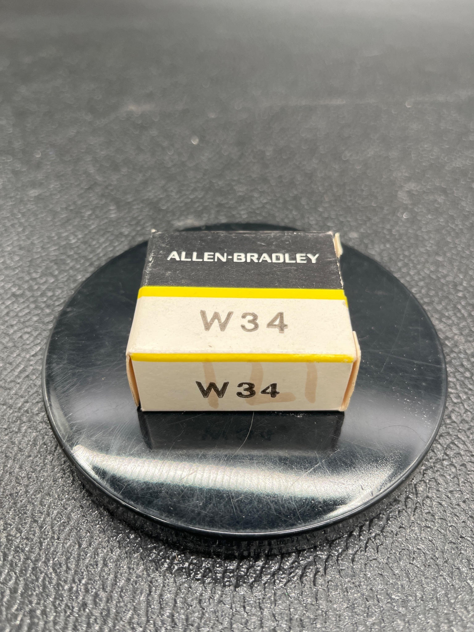 ALLEN BRADLEY W34 Heater Element NEW 0