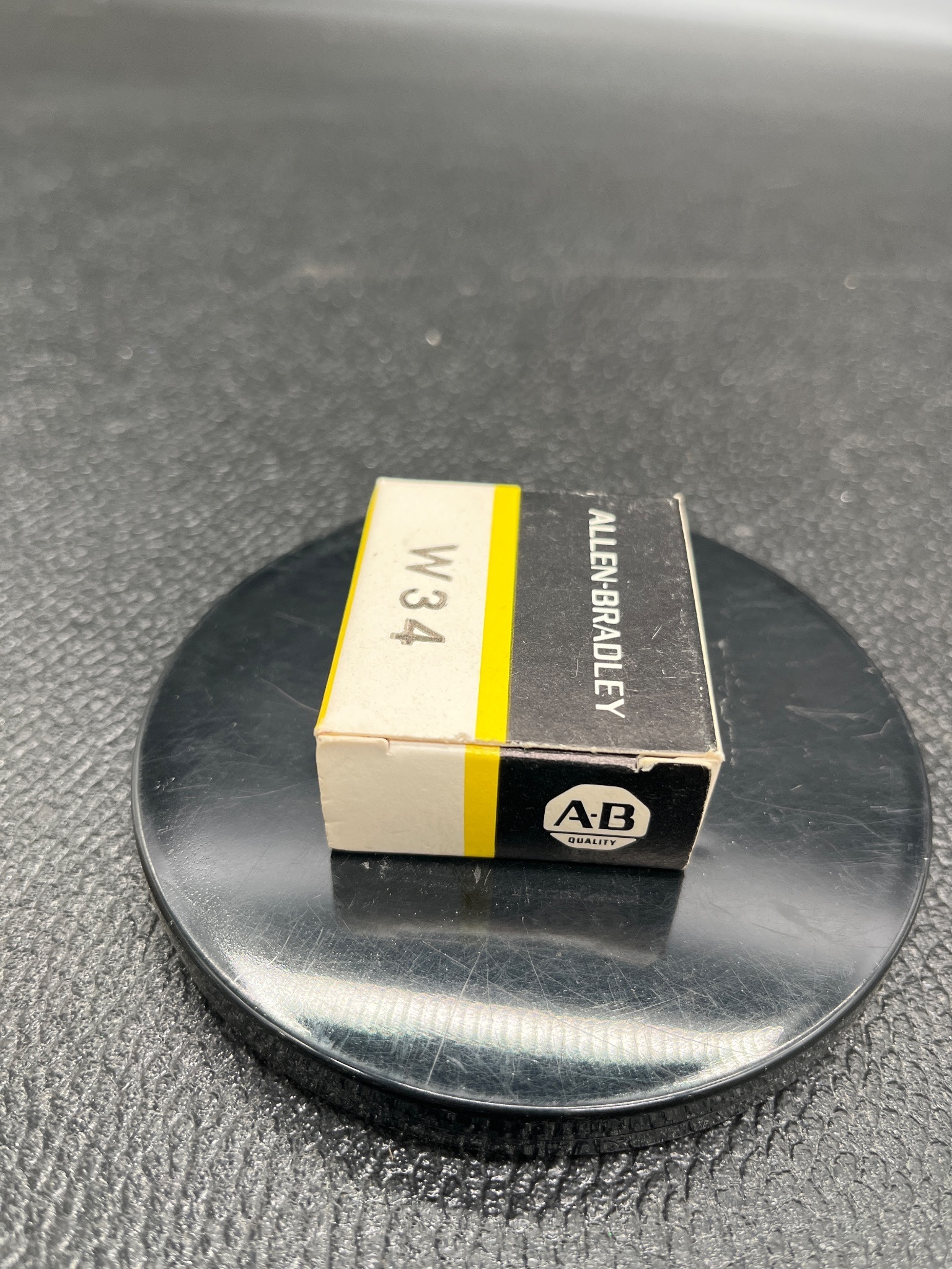 ALLEN BRADLEY W34 Heater Element NEW 1