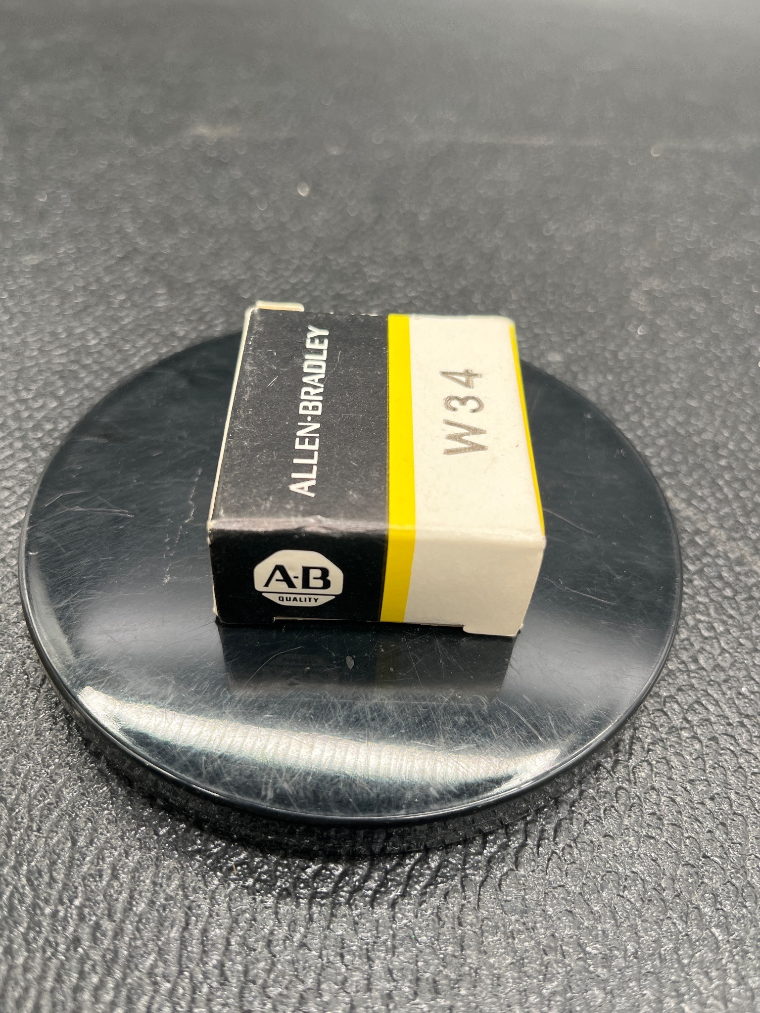ALLEN BRADLEY W34 Heater Element NEW 3