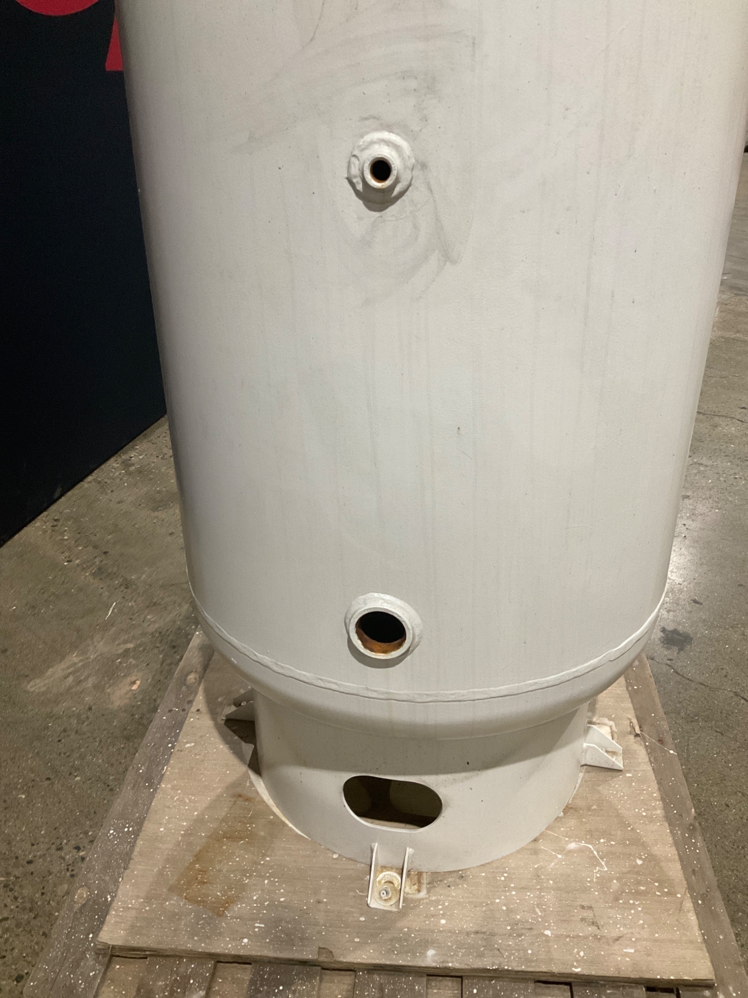 SAMUEL A10053 240 GAL. Vertical Air Receiver Tank USED 3