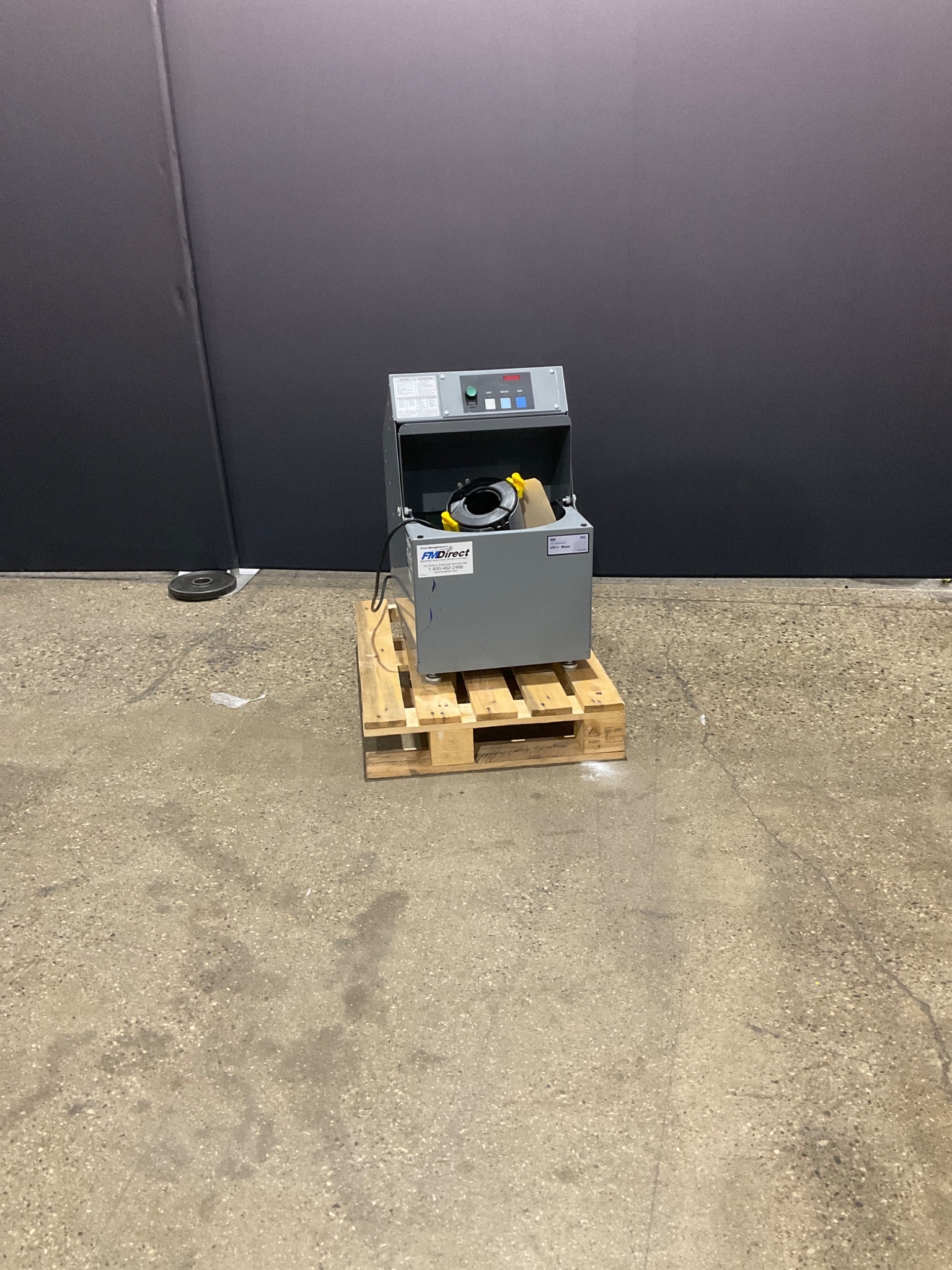 FLUID MANAGEMENT 37258 VR1+ Mixer 120V 60Hz 6A USED 8