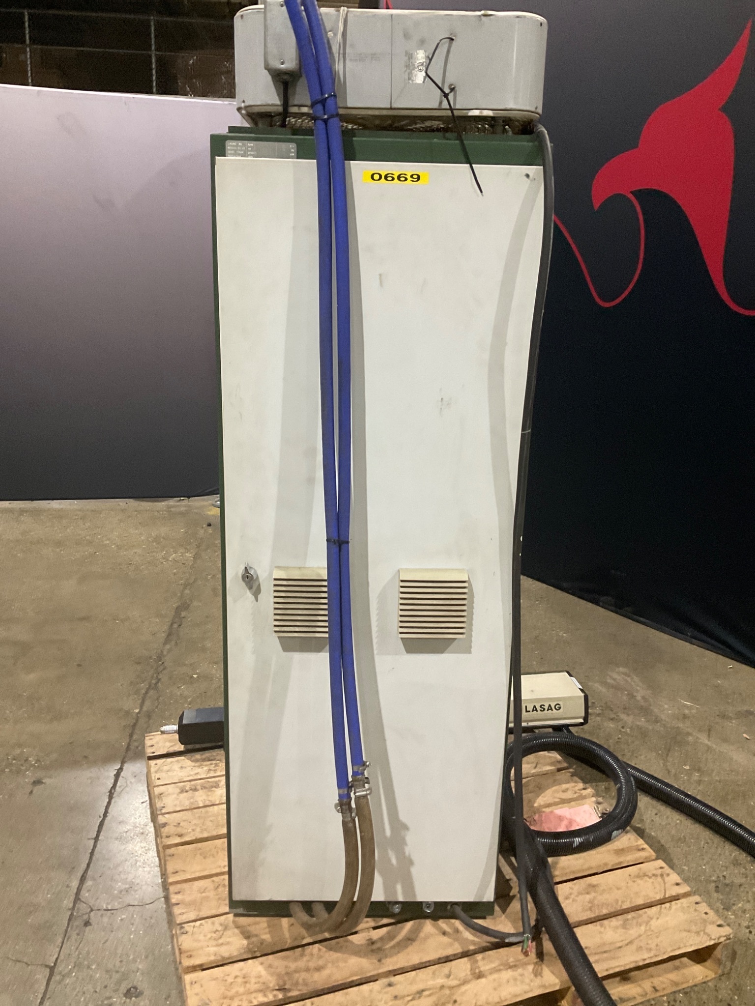 LASAG KLS 126 Laser Welding System USED 3