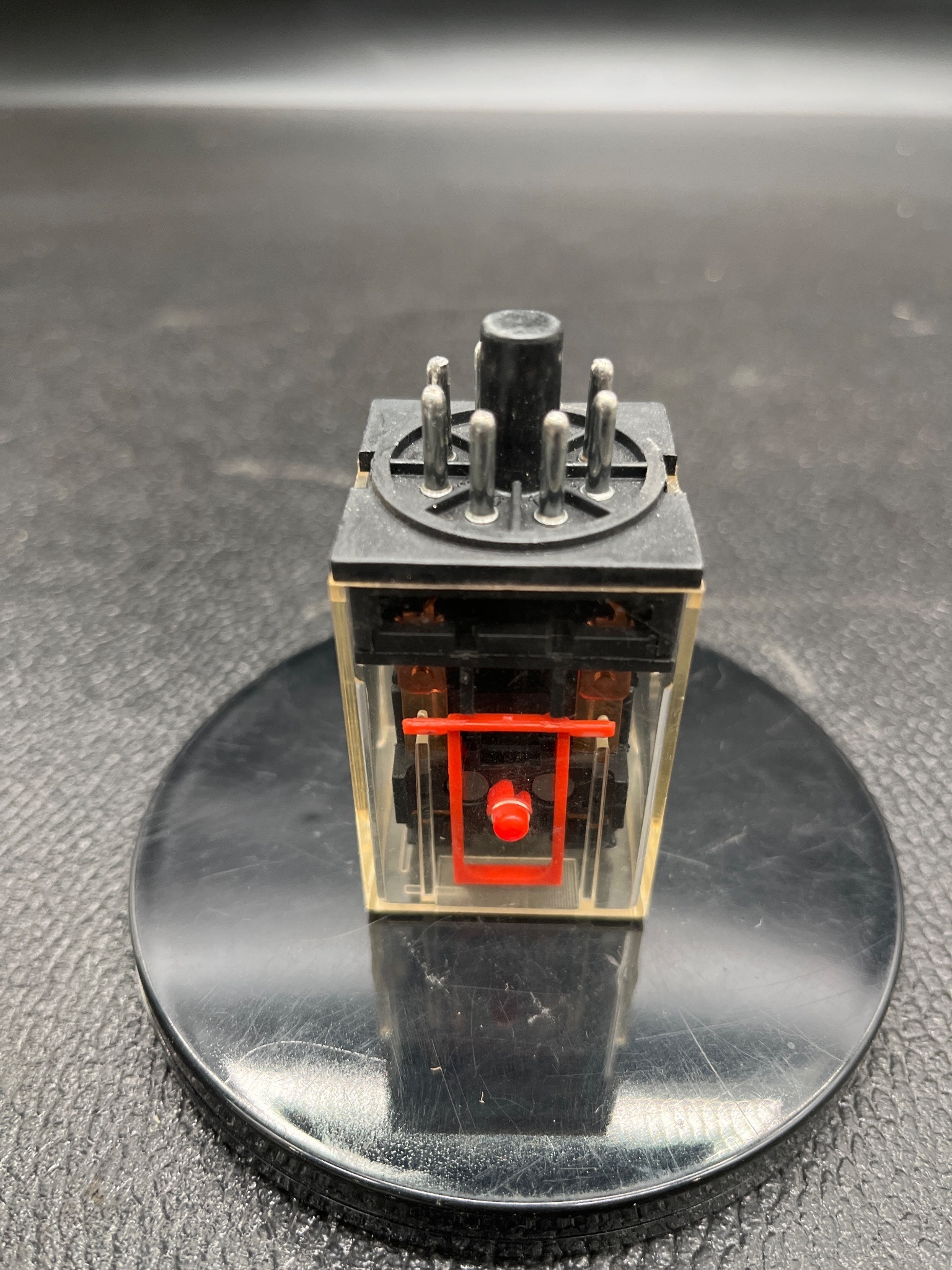 GENERAL ELECTRIC CR420KPM0224 Control Relay 24VDC USED 1