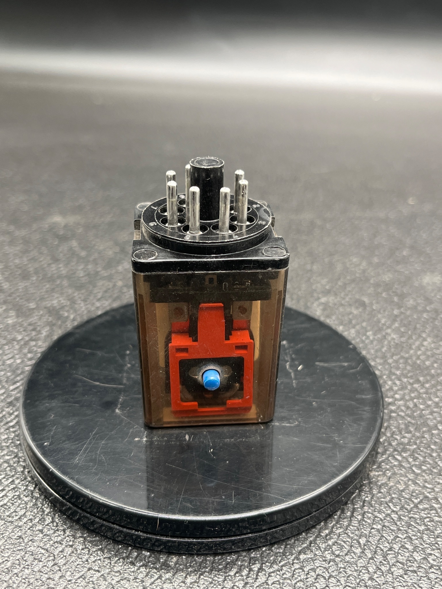 SCHRACK CADB11D10/024 General Purpose Relay 24VDC USED 2